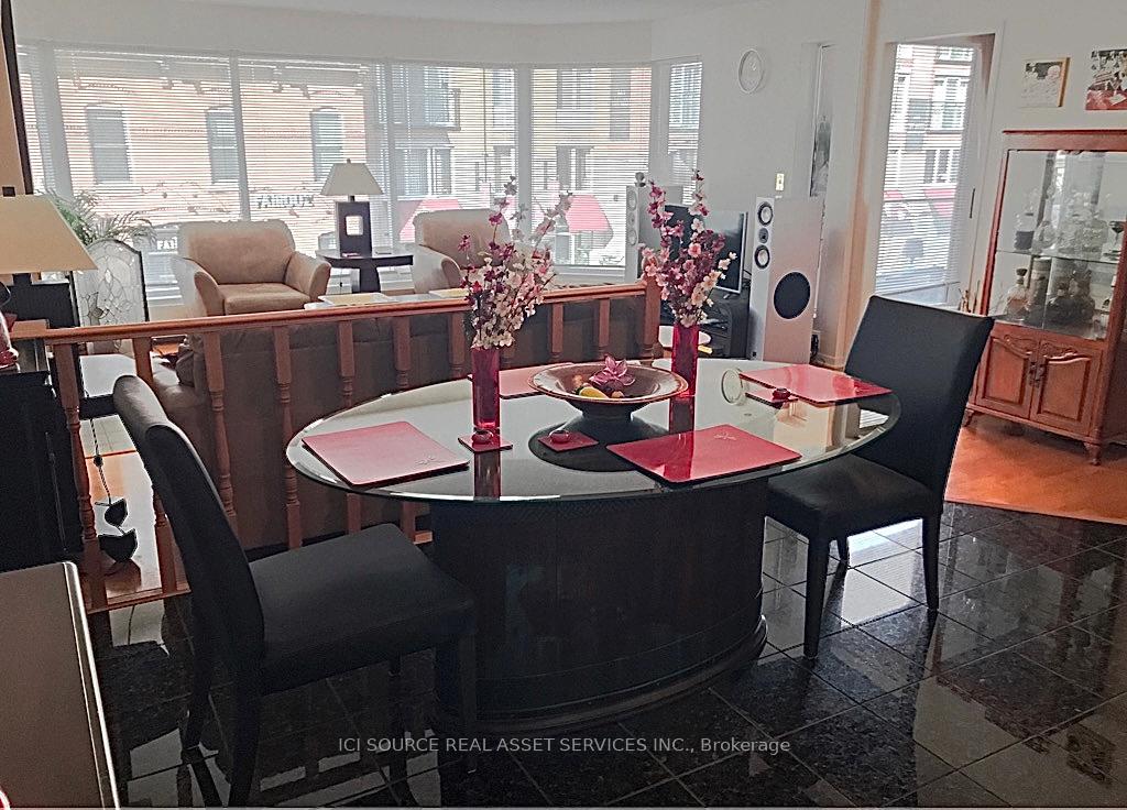 Photo 4 of Unit 3, 12 Clarence Street, Ottawa, Lower Town/Byward Market — HOMEH