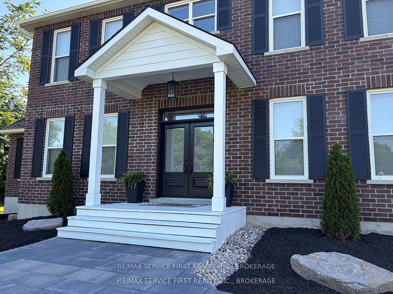 Photo 5 of 1012 Applewood Lane, Frontenac, Frontenac South — HOMEH