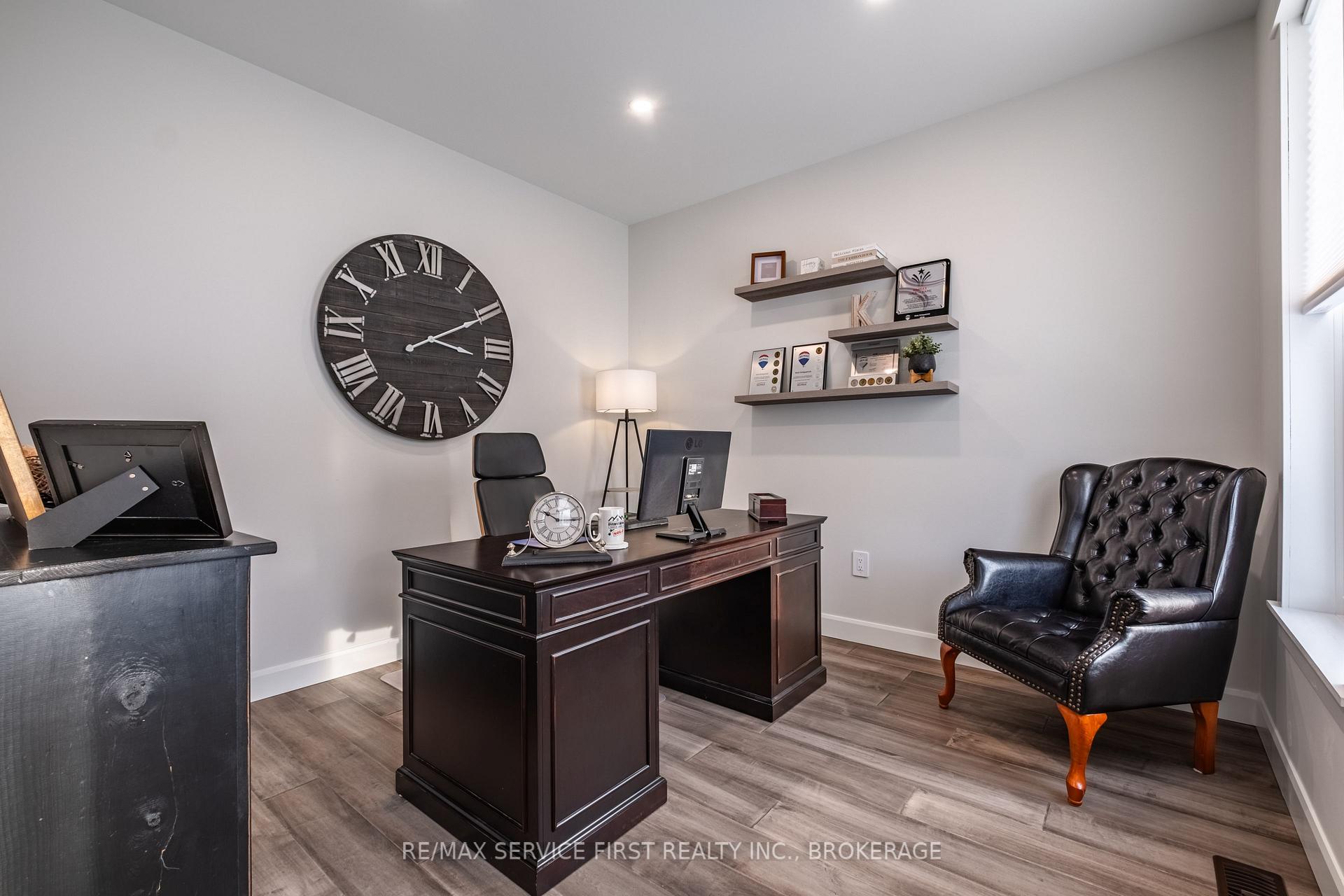Photo 9 of 1012 Applewood Lane, Frontenac, Frontenac South — HOMEH