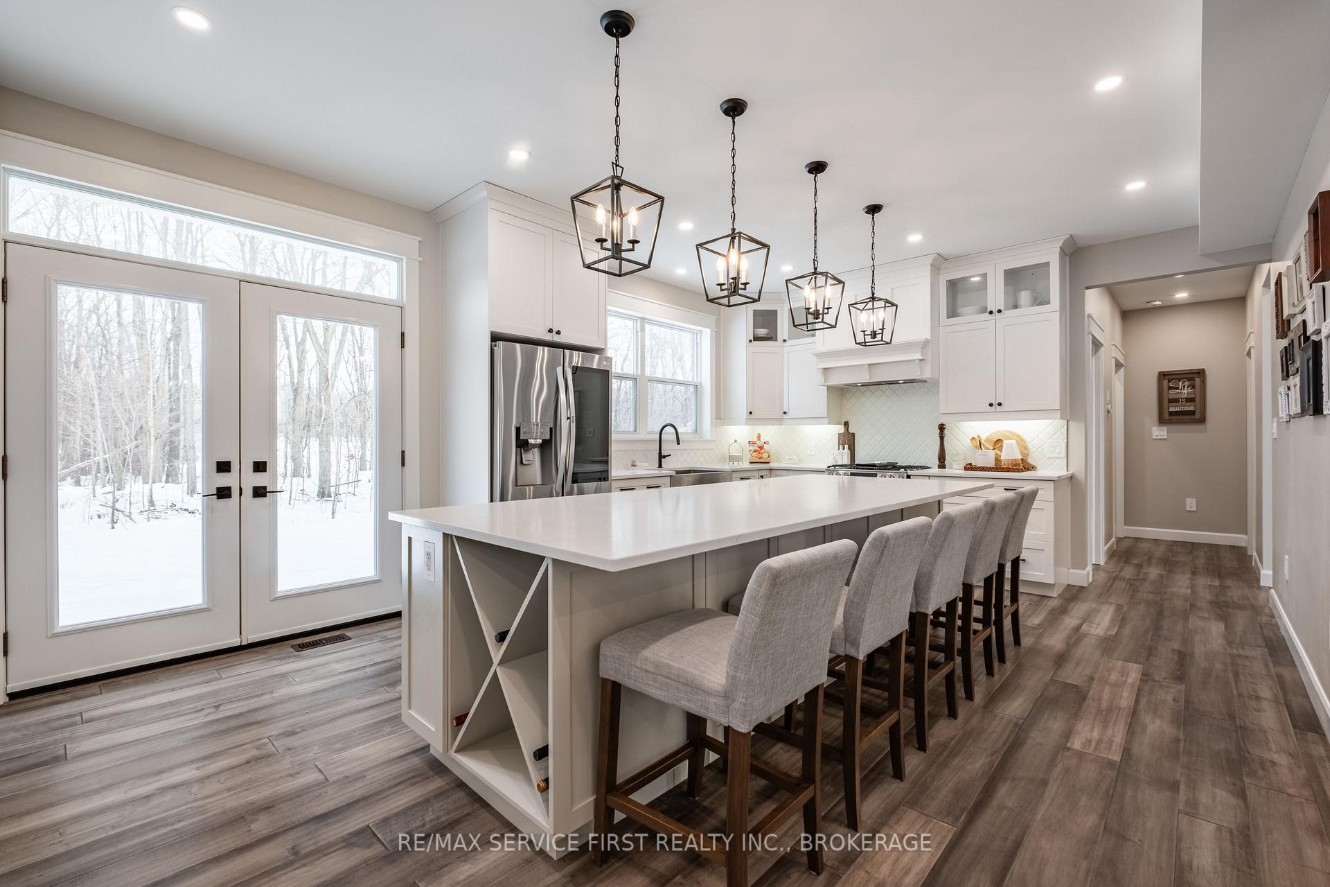 Photo 13 of 1012 Applewood Lane, Frontenac, Frontenac South — HOMEH