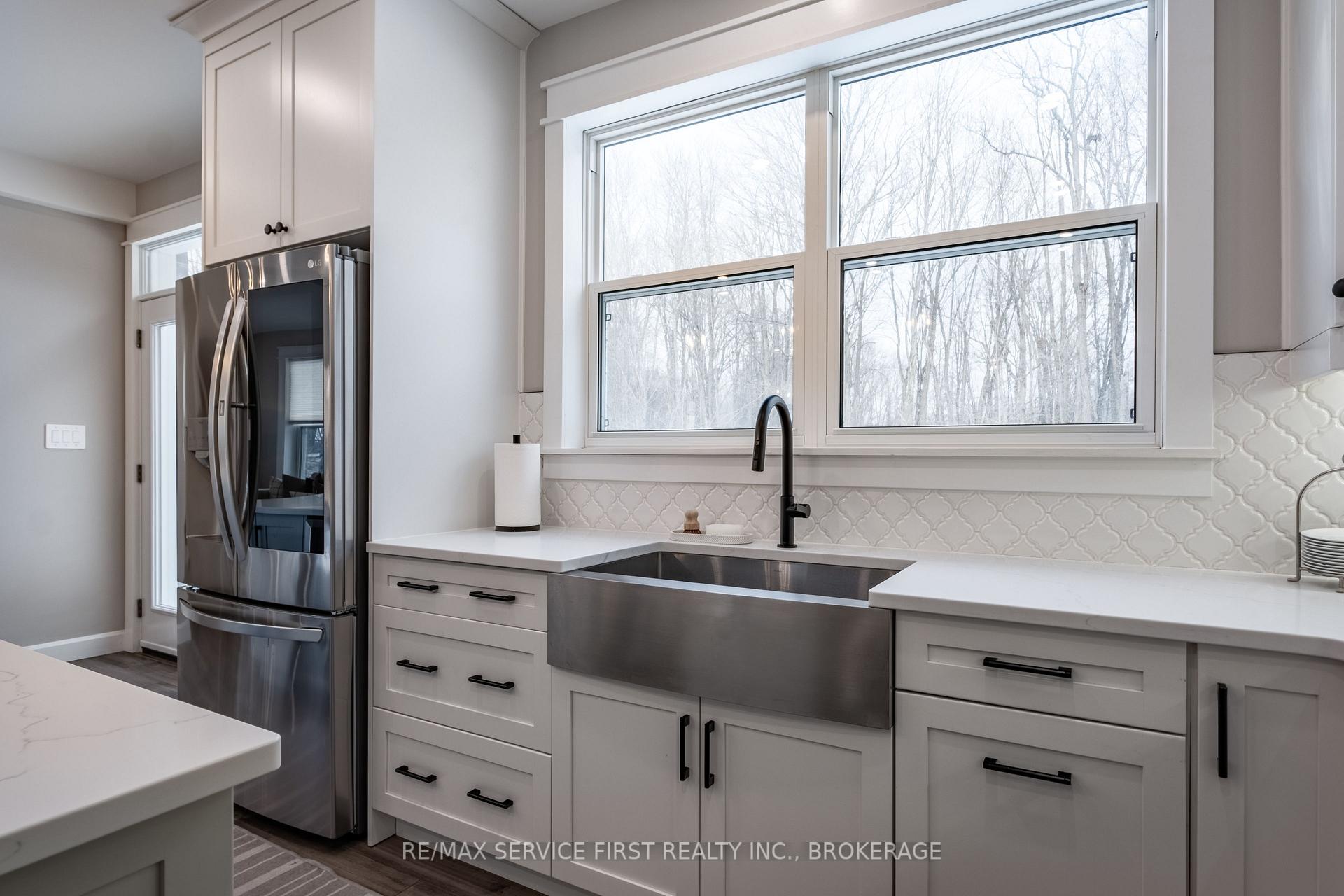 Photo 16 of 1012 Applewood Lane, Frontenac, Frontenac South — HOMEH