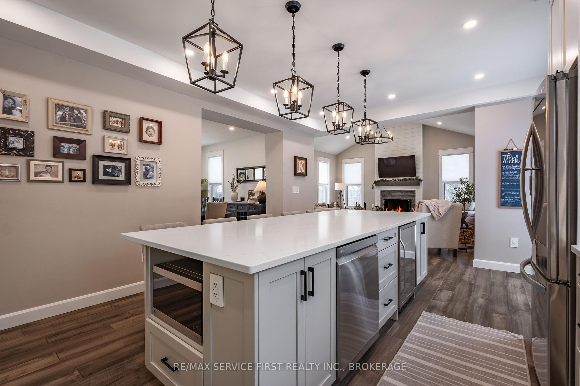 Photo 17 of 1012 Applewood Lane, Frontenac, Frontenac South — HOMEH