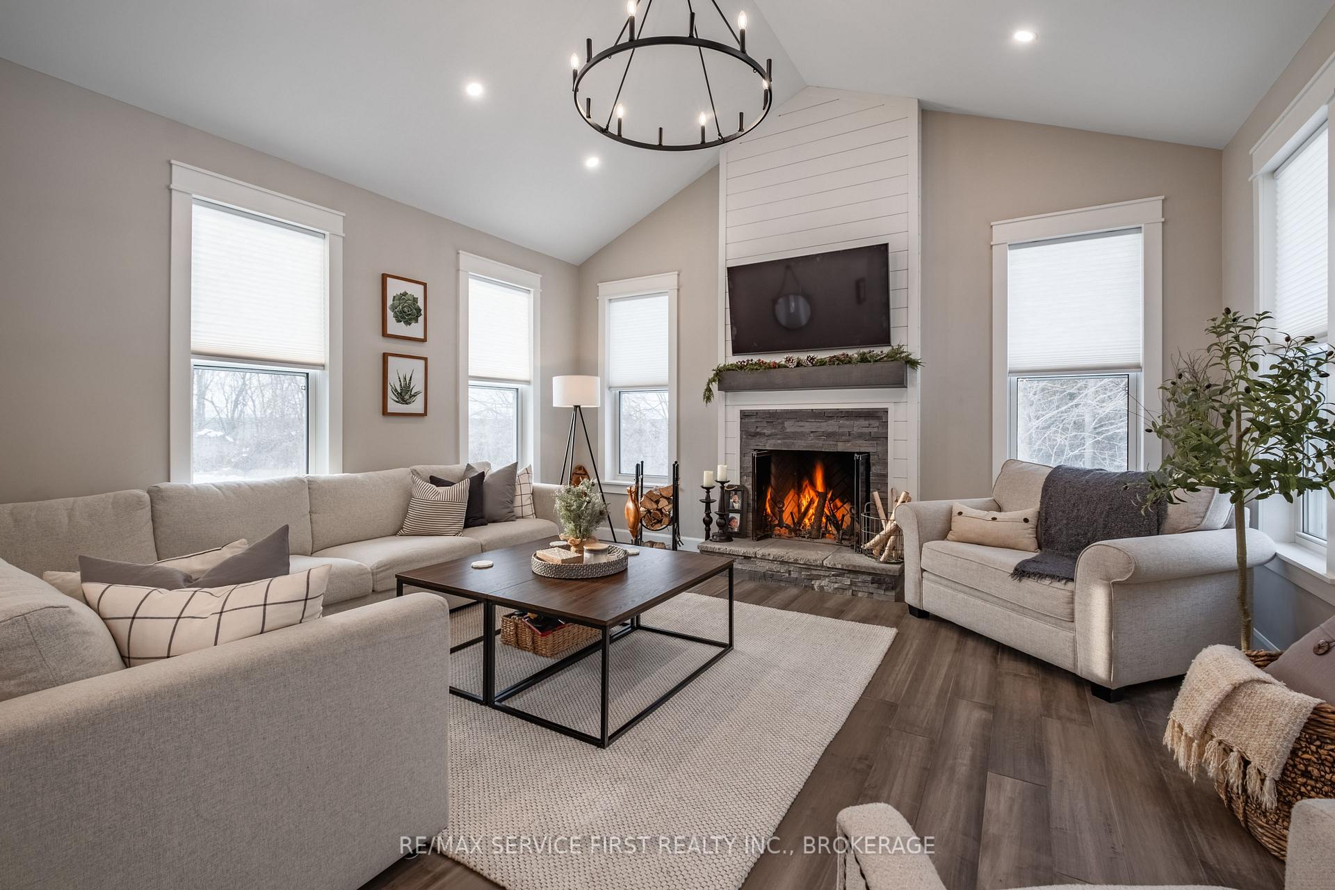 Photo 19 of 1012 Applewood Lane, Frontenac, Frontenac South — HOMEH