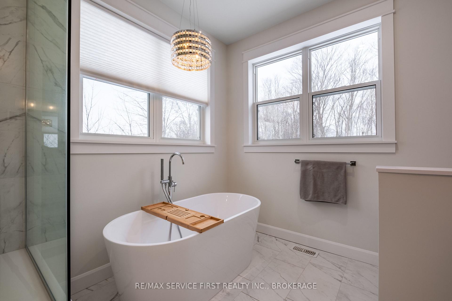 Photo 30 of 1012 Applewood Lane, Frontenac, Frontenac South — HOMEH