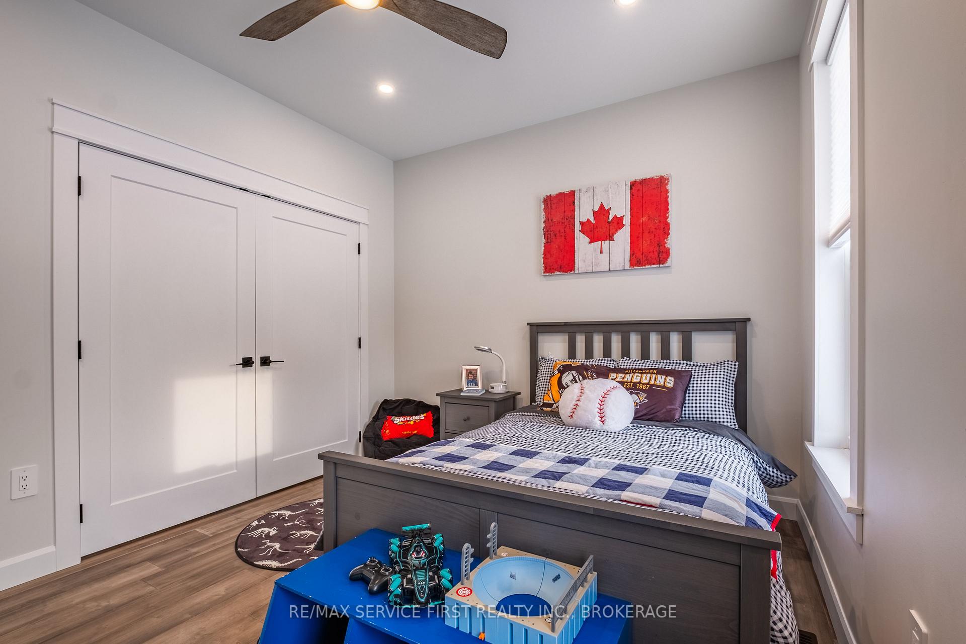 Photo 34 of 1012 Applewood Lane, Frontenac, Frontenac South — HOMEH