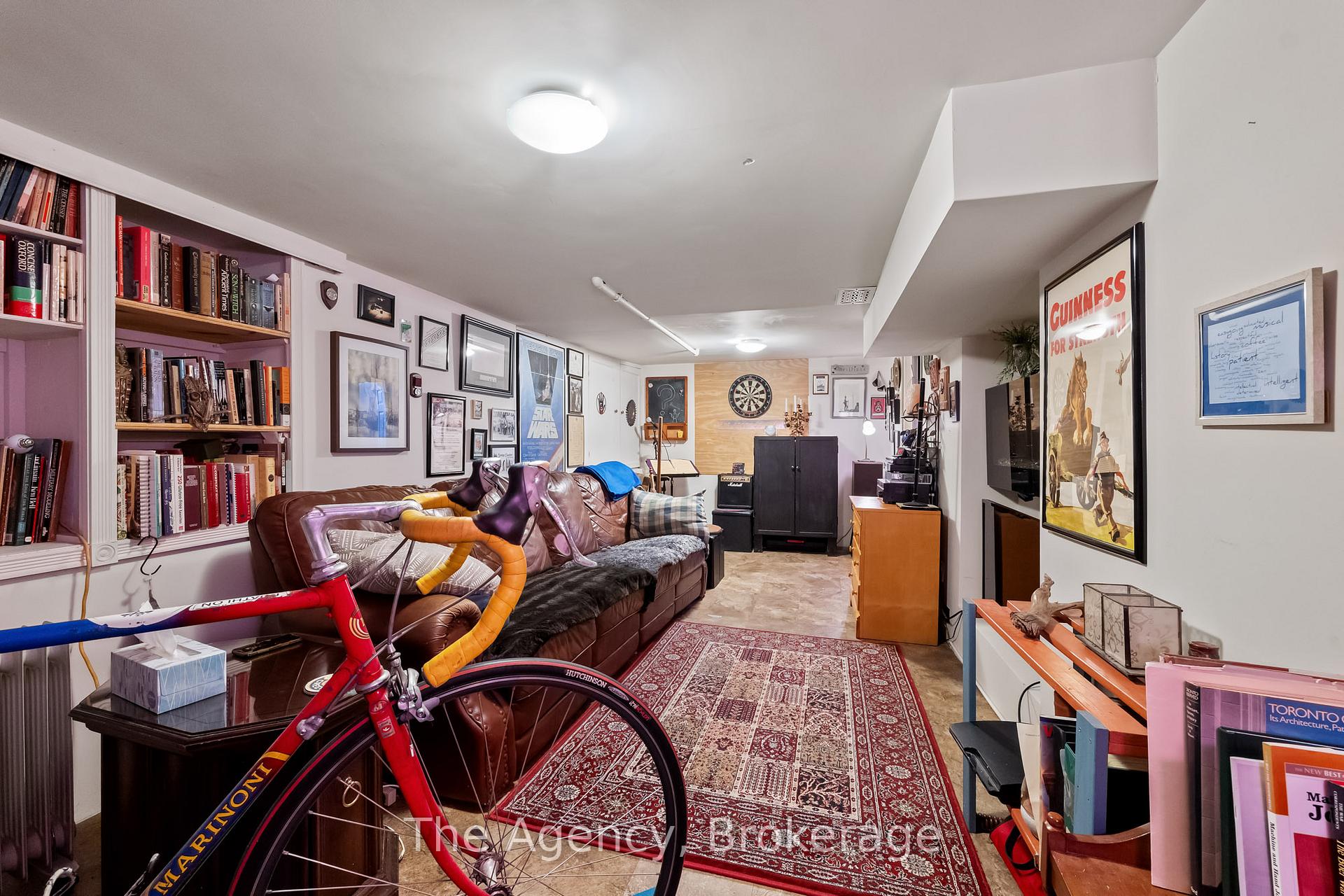 Photo 25 of 35 Jones Street, Hamilton, Strathcona — HOMEH