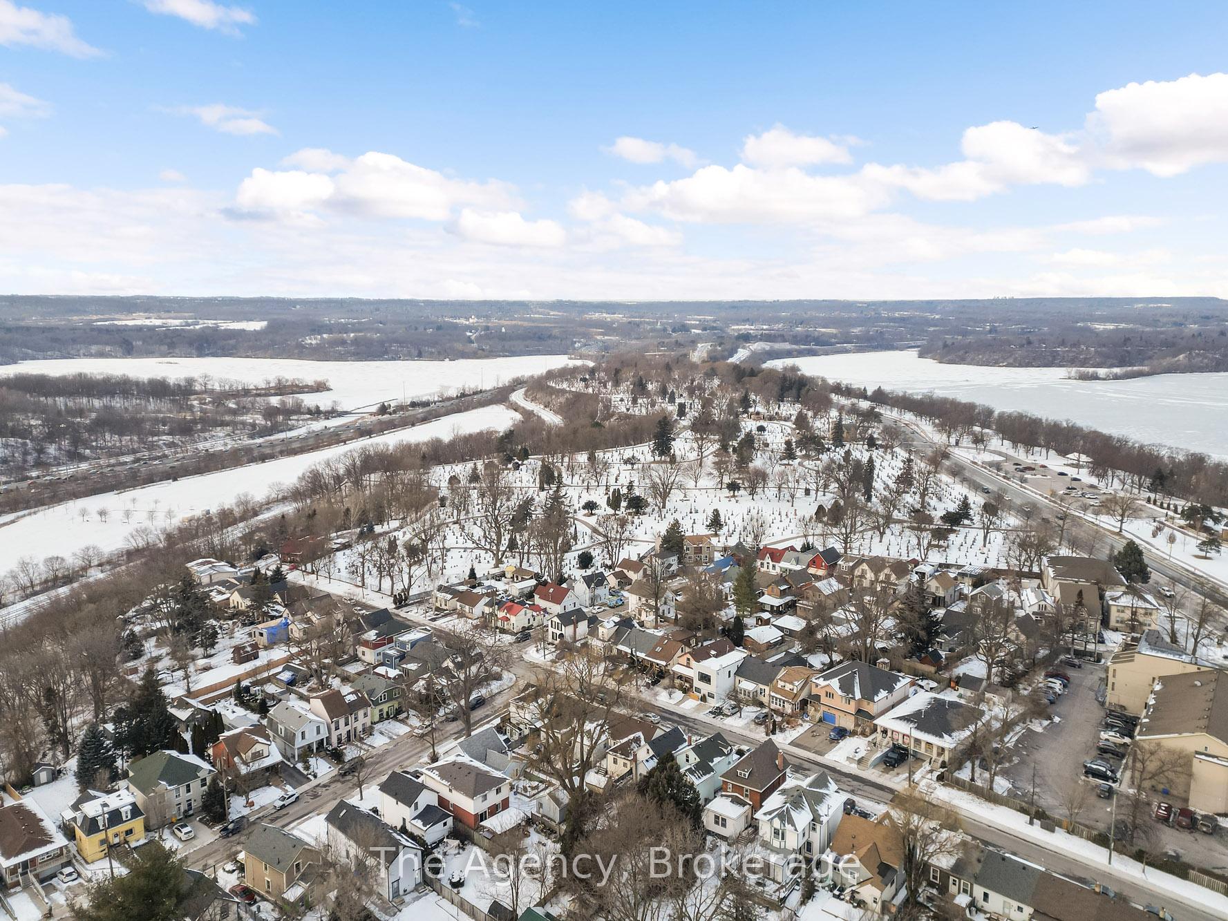 Photo 34 of 35 Jones Street, Hamilton, Strathcona — HOMEH