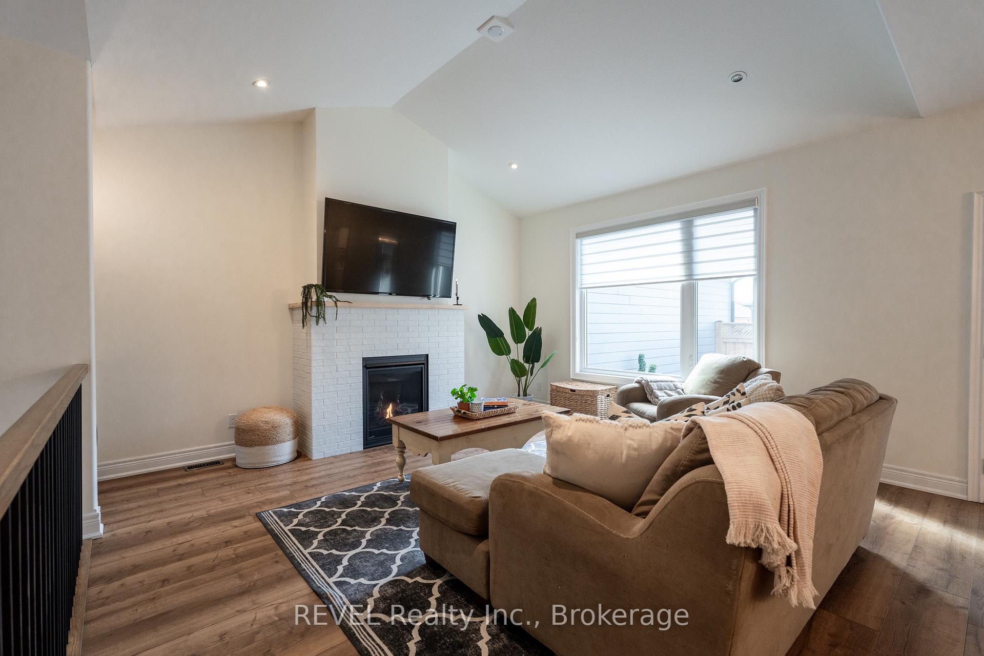 Photo 6 of Unit 59, 144 Port Robinson Road, Pelham, Fonthill — HOMEH