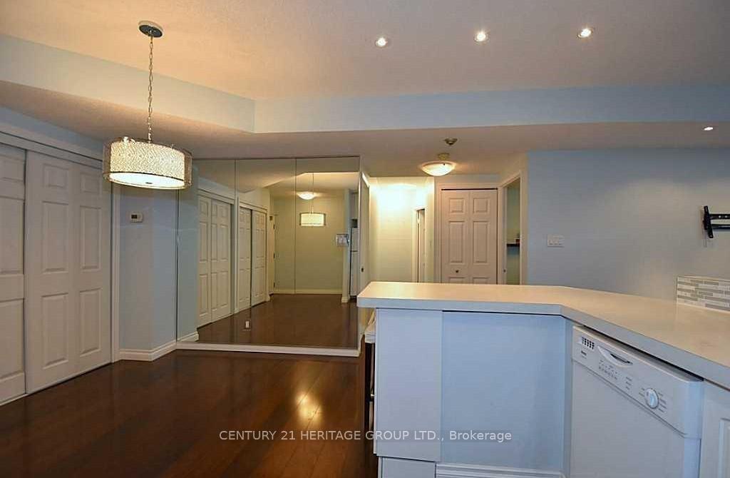 Photo 4 of Unit 608, 36 James Street S, Hamilton, Central — HOMEH