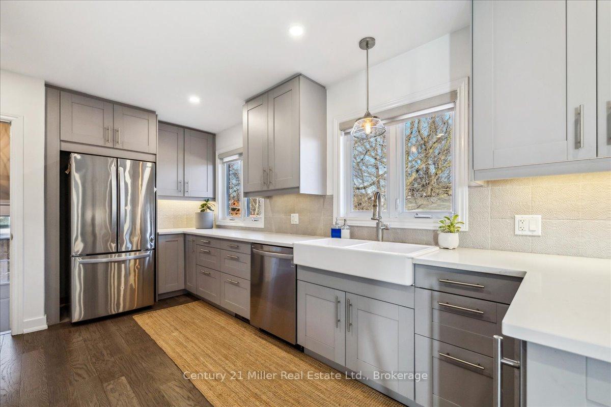Photo 34 of 30 Grande Avenue, Hamilton, Stoney Creek — HOMEH