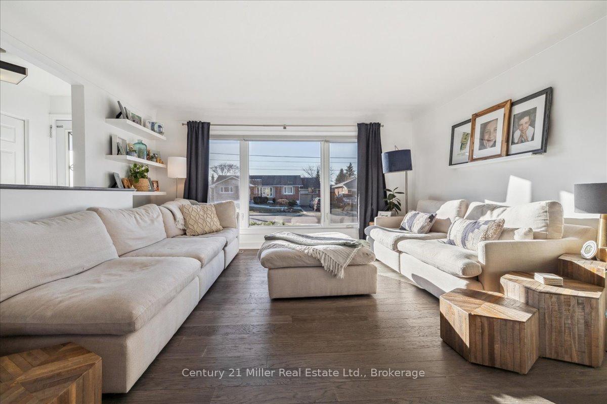 Photo 7 of 30 Grande Avenue, Hamilton, Stoney Creek — HOMEH
