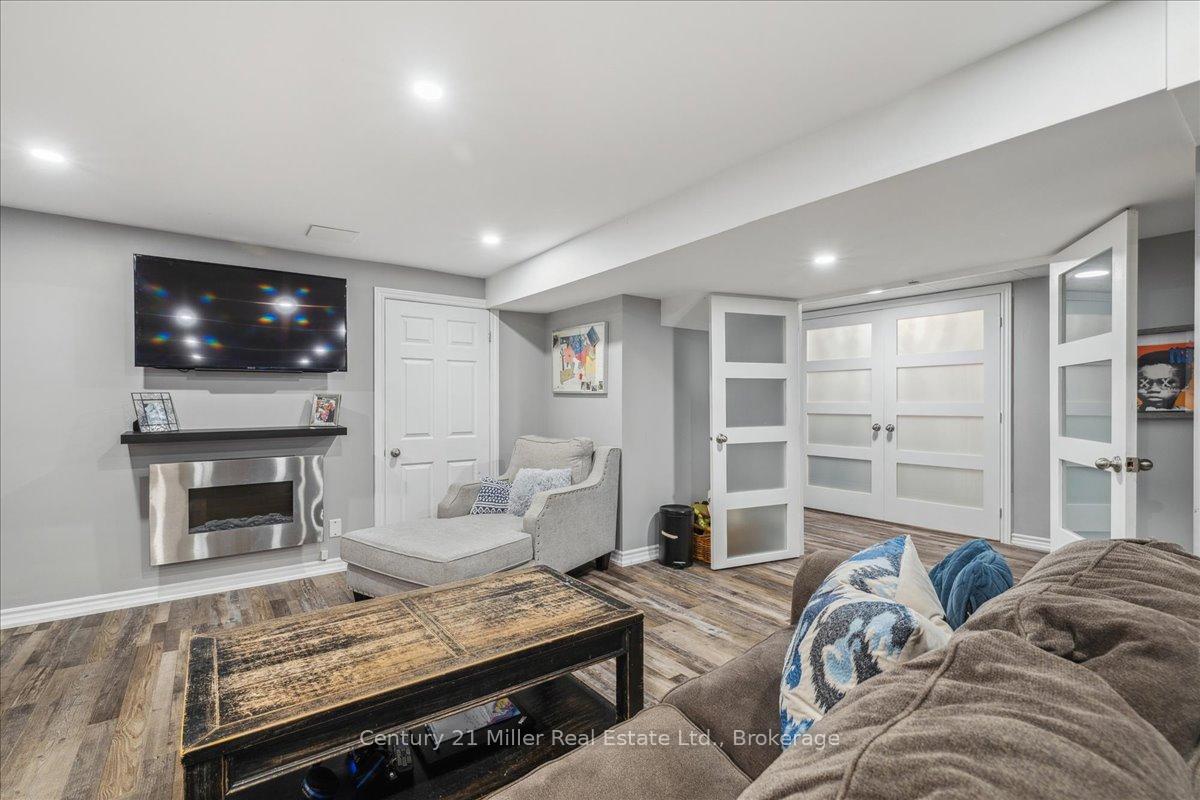 Photo 43 of 30 Grande Avenue, Hamilton, Stoney Creek — HOMEH