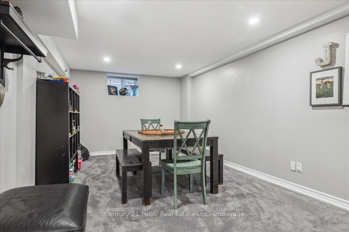 Photo 46 of 30 Grande Avenue, Hamilton, Stoney Creek — HOMEH