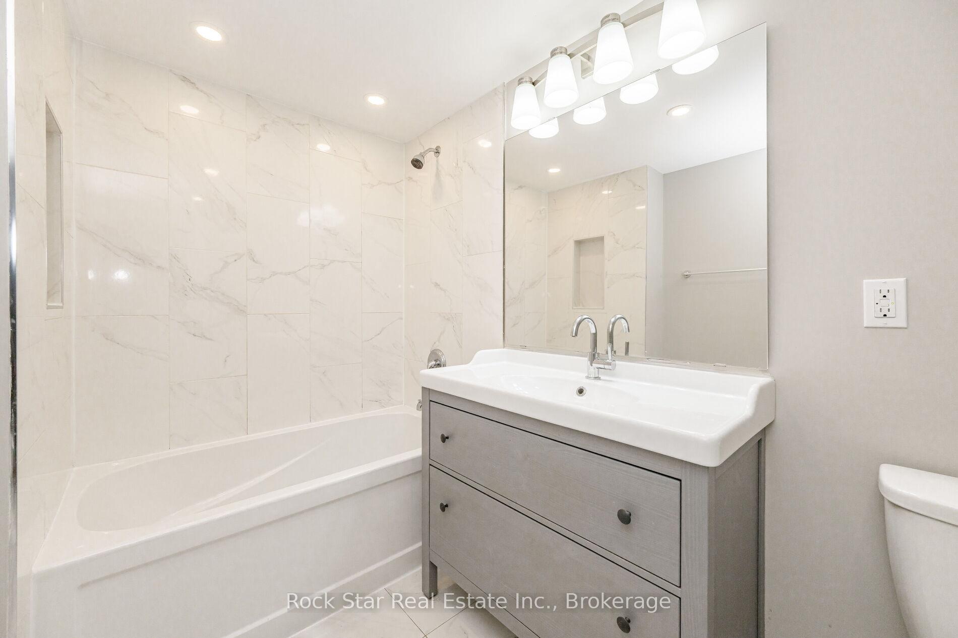 Photo 21 of 99 Dana Drive, Hamilton, Balfour — HOMEH