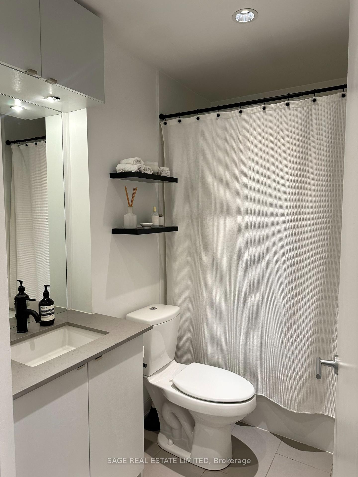 Photo 9 of Unit 615, 88 Colgate Avenue, Toronto, South Riverdale — HOMEH