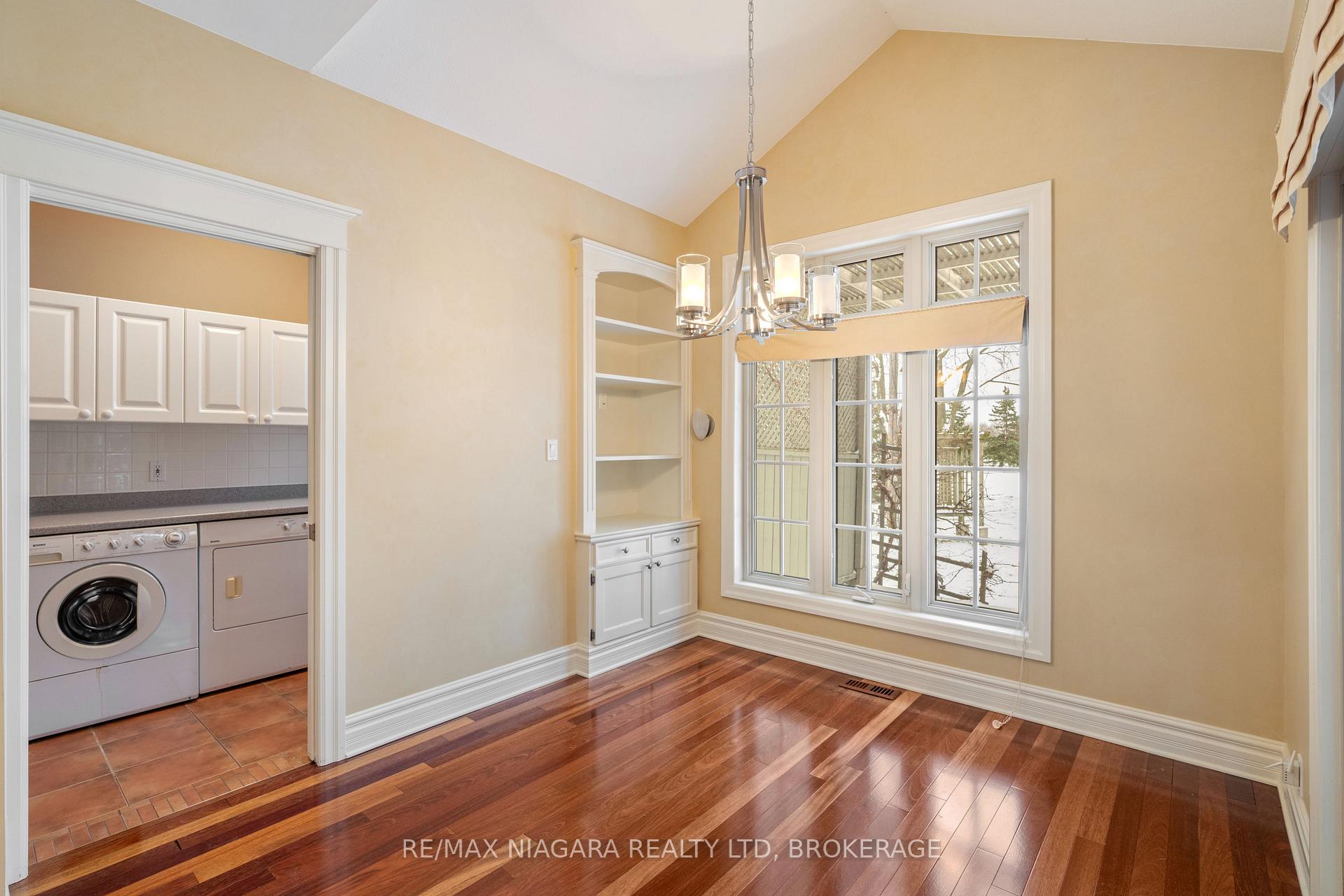 Photo 21 of 55 Highland Avenue, St. Catharines, Old Glenridge — HOMEH