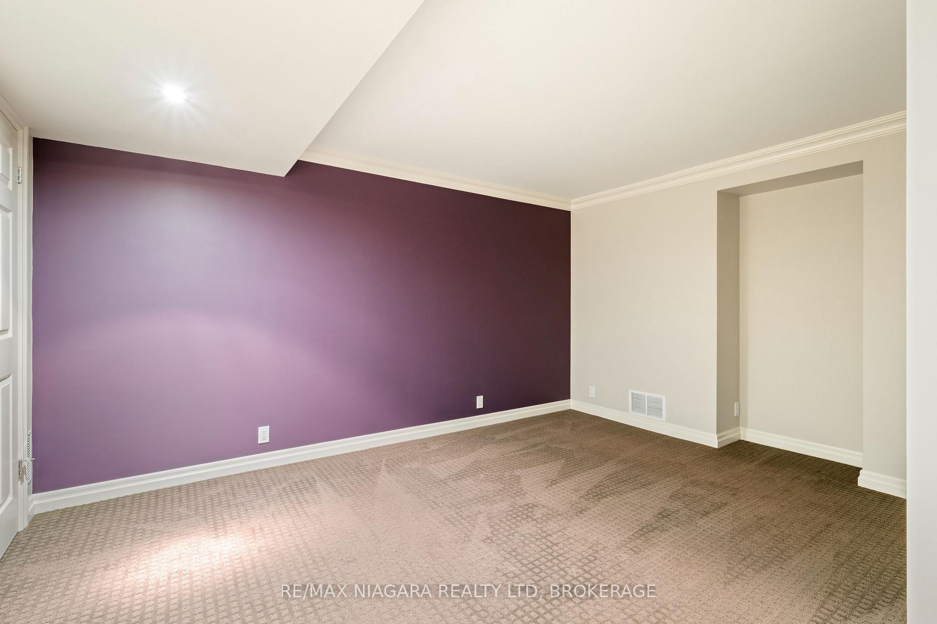 Photo 34 of 55 Highland Avenue, St. Catharines, Old Glenridge — HOMEH