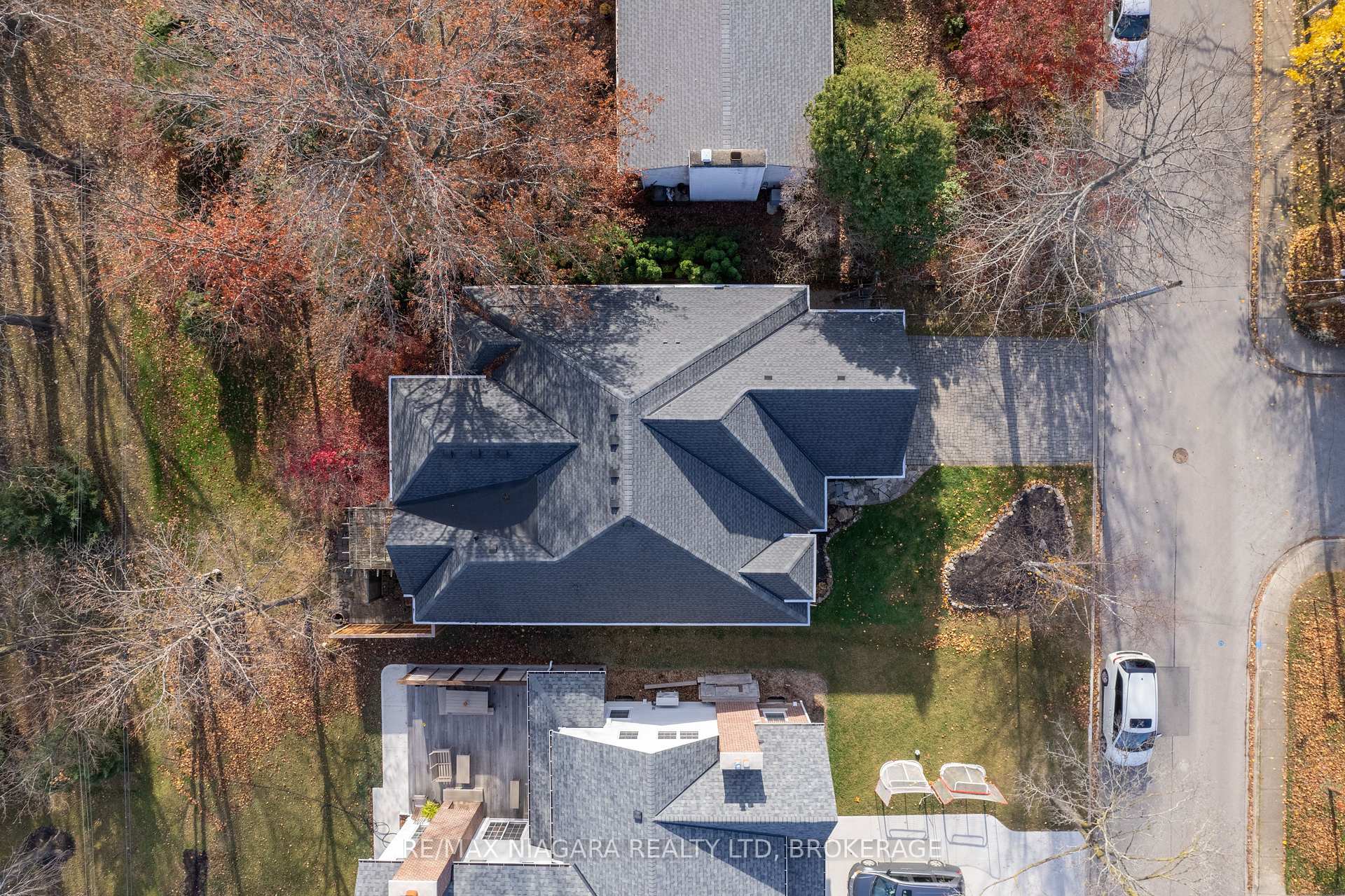 Photo 42 of 55 Highland Avenue, St. Catharines, Old Glenridge — HOMEH