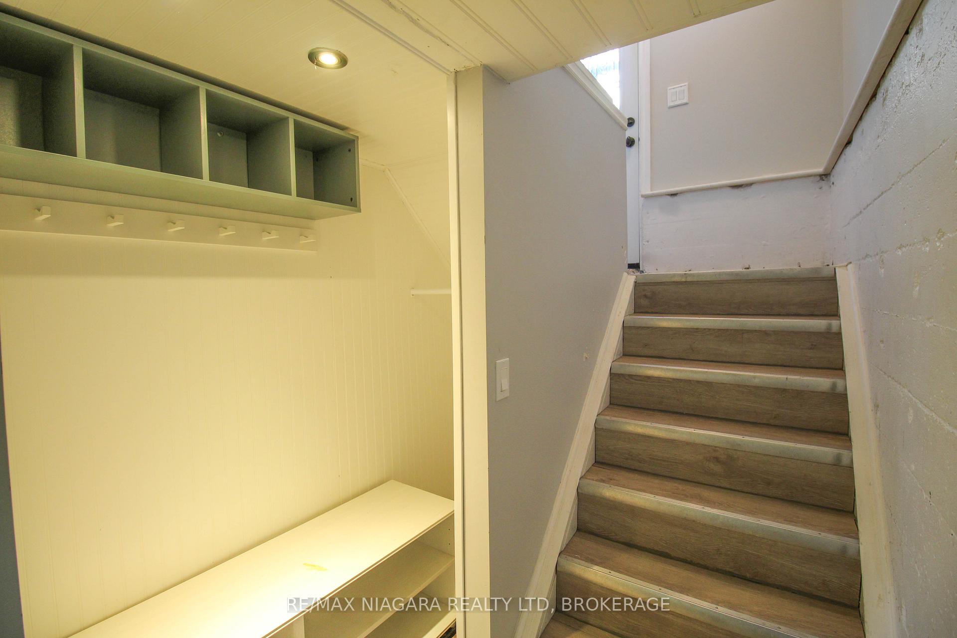 Photo 13 of 37 Margery Avenue, St. Catharines, Haig — HOMEH