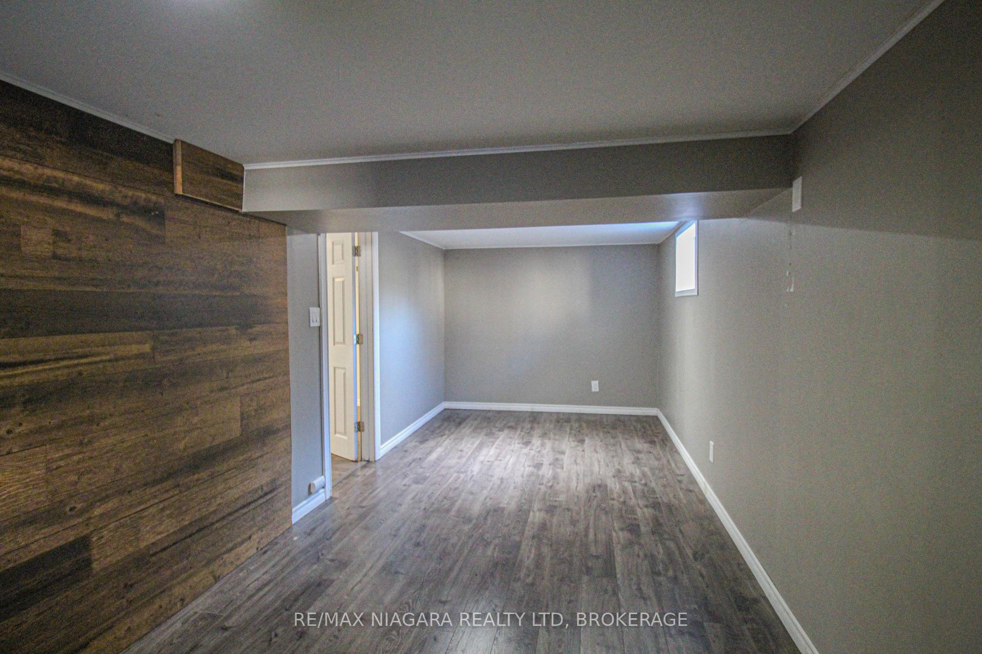 Photo 15 of 37 Margery Avenue, St. Catharines, Haig — HOMEH