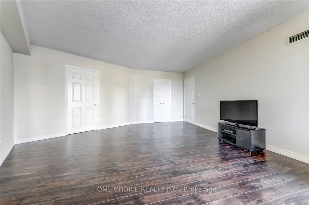 Photo 25 of Unit #217, 610 Bullock Drive, Markham, Markville — HOMEH