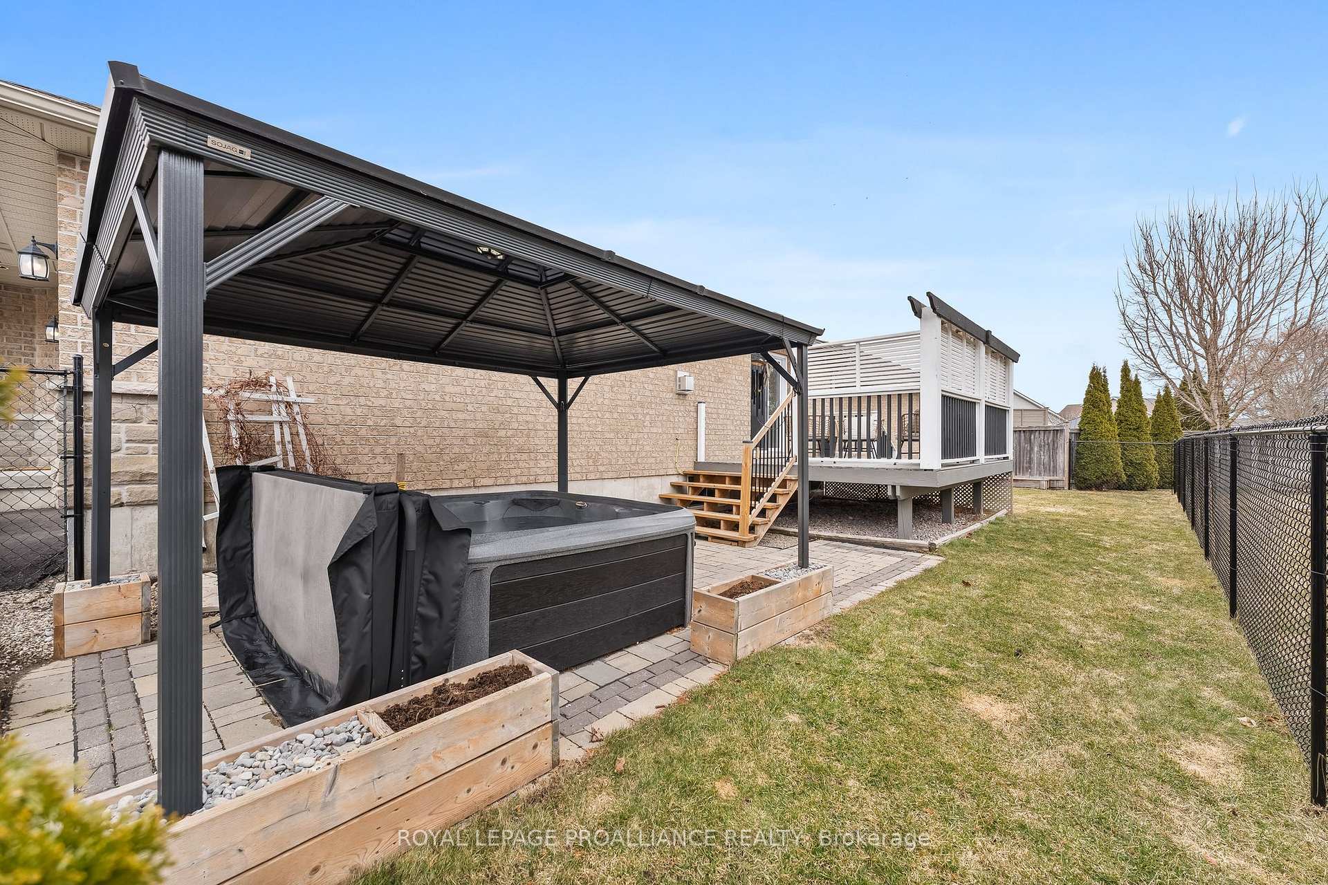 Photo 31 of 10 Cooper Court, Brighton — HOMEH