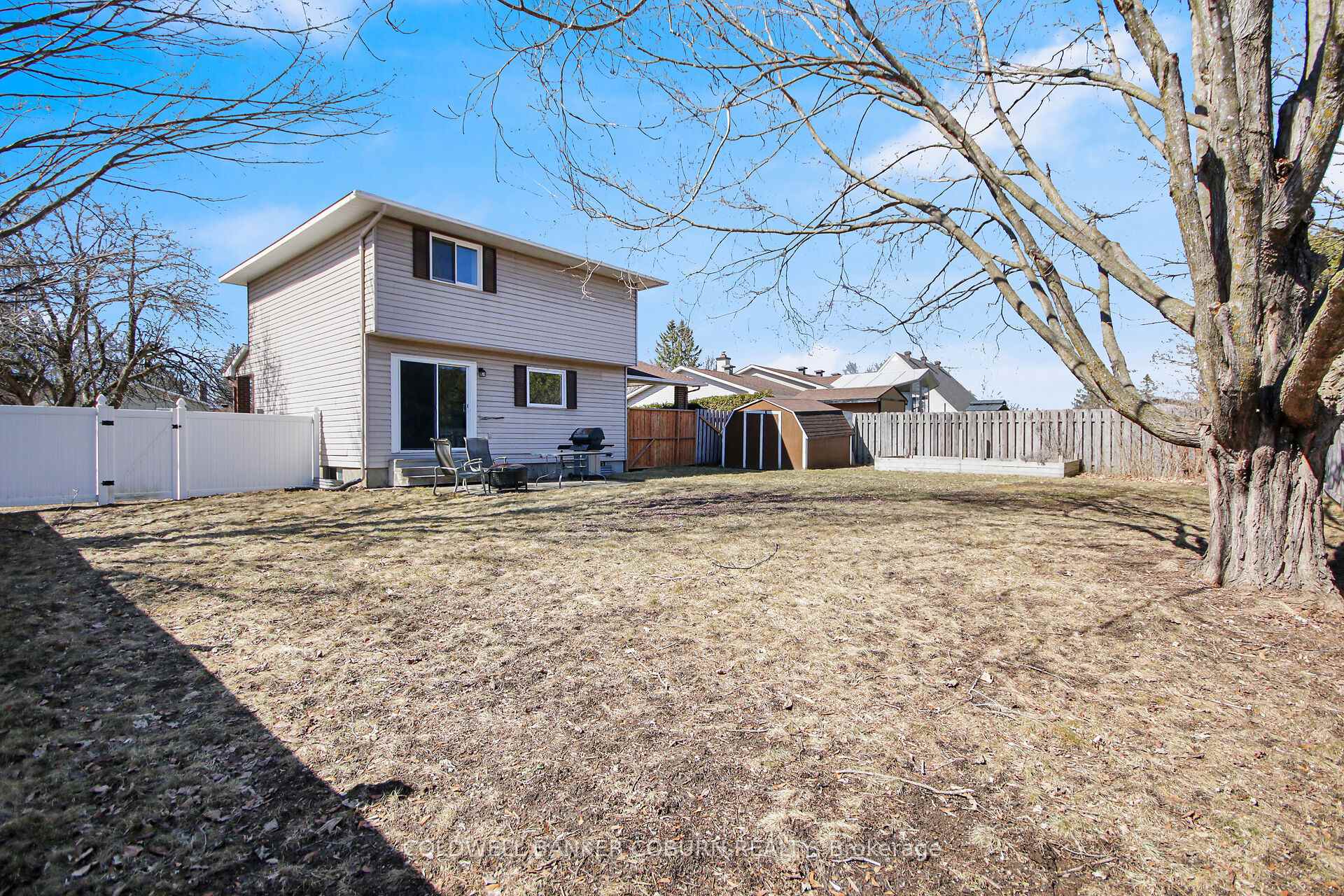 Photo 27 of 31 Ormsby Drive, Ottawa, Richmond — HOMEH
