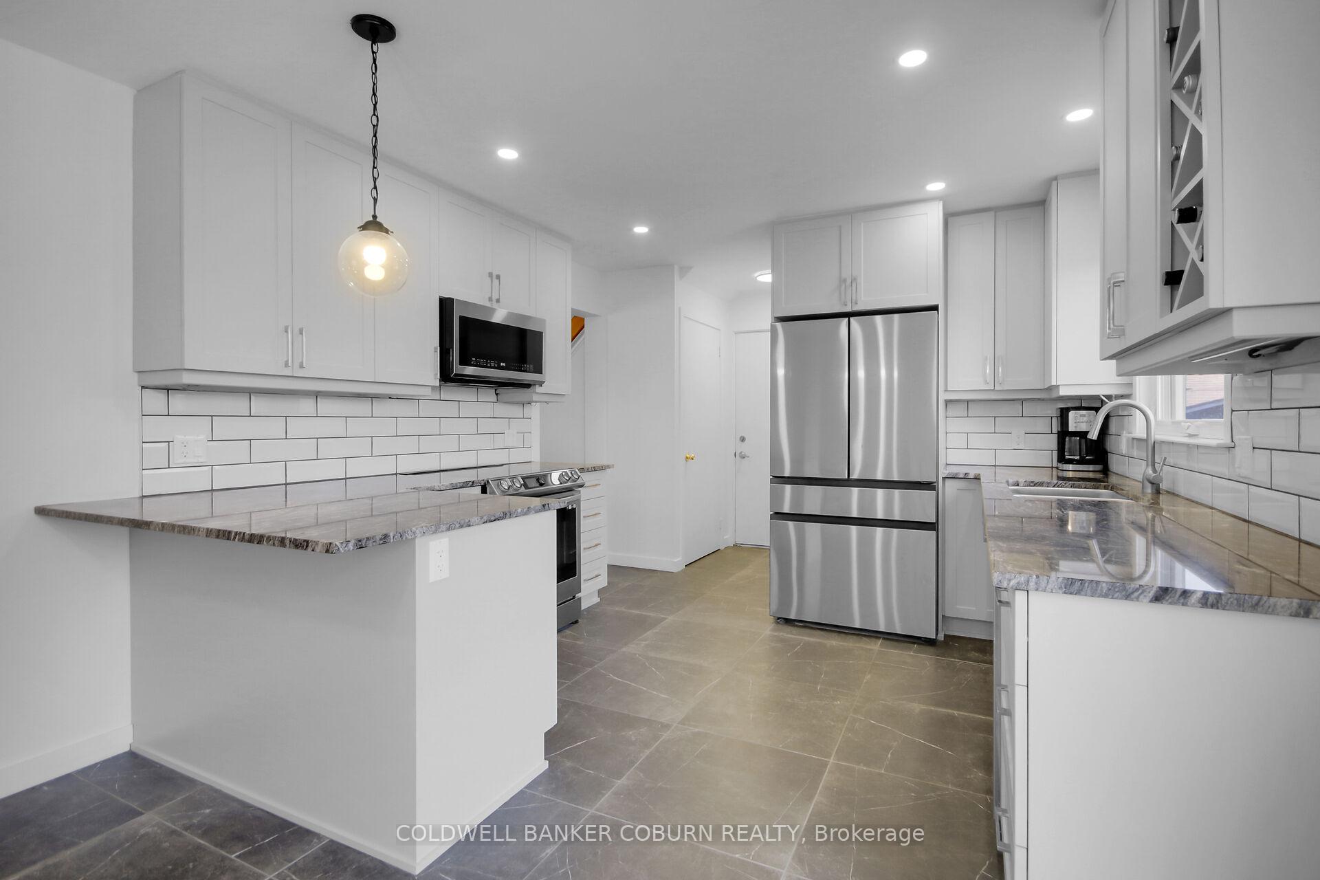 Photo 40 of 31 Ormsby Drive, Ottawa, Richmond — HOMEH