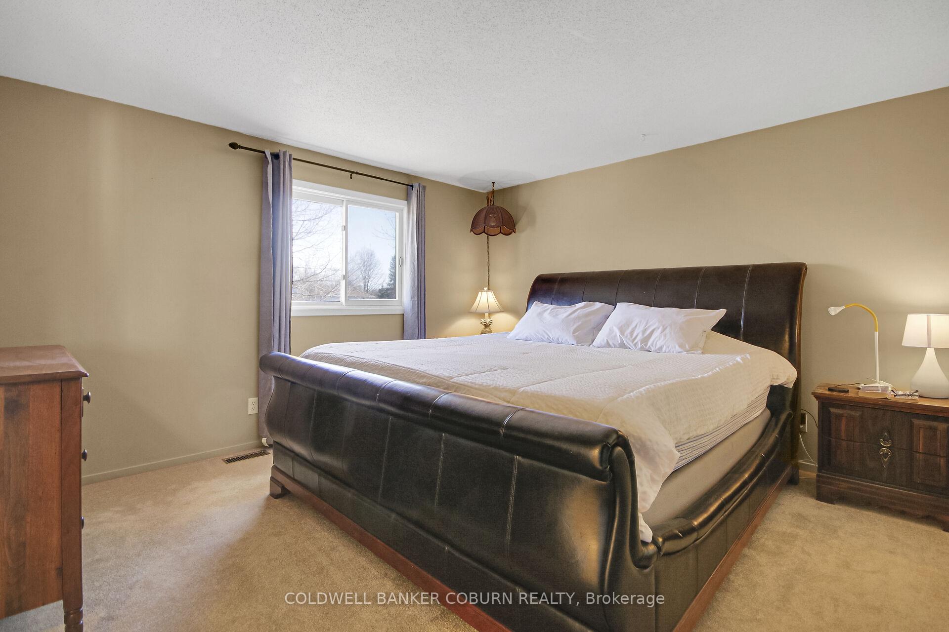 Photo 68 of 31 Ormsby Drive, Ottawa, Richmond — HOMEH