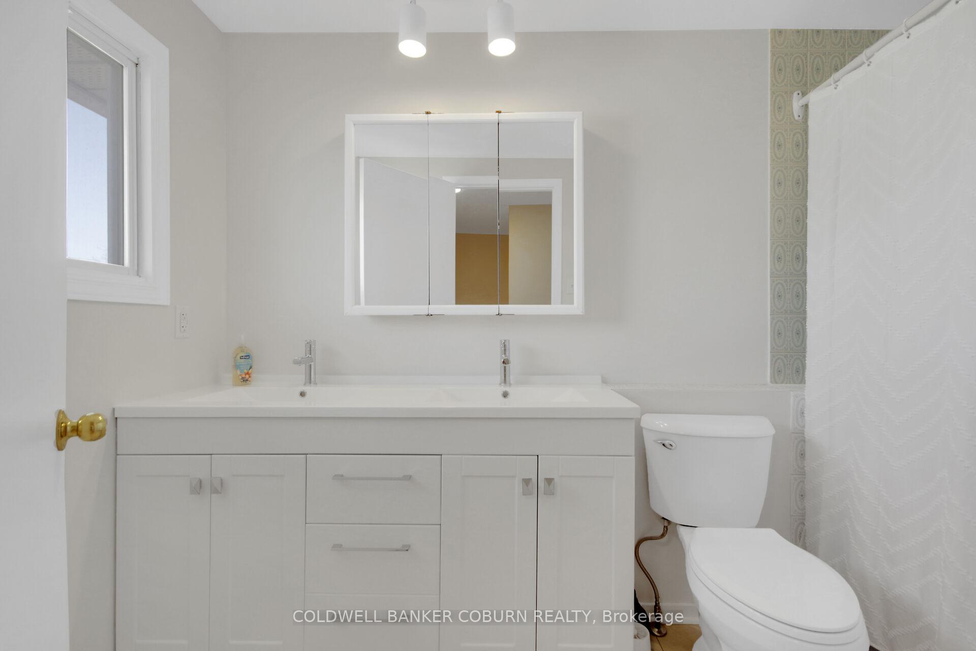 Photo 49 of 31 Ormsby Drive, Ottawa, Richmond — HOMEH