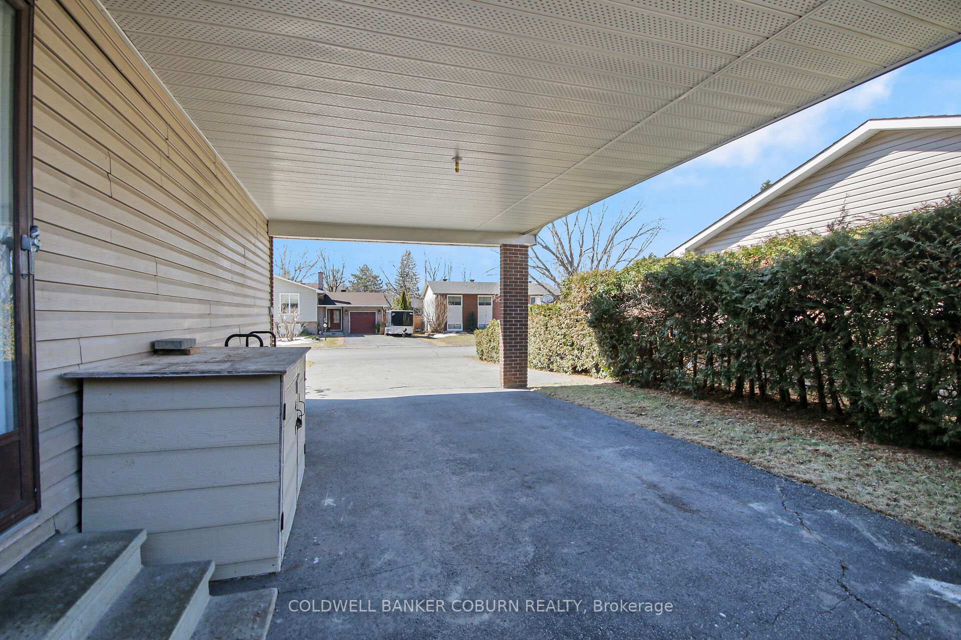 Photo 58 of 31 Ormsby Drive, Ottawa, Richmond — HOMEH