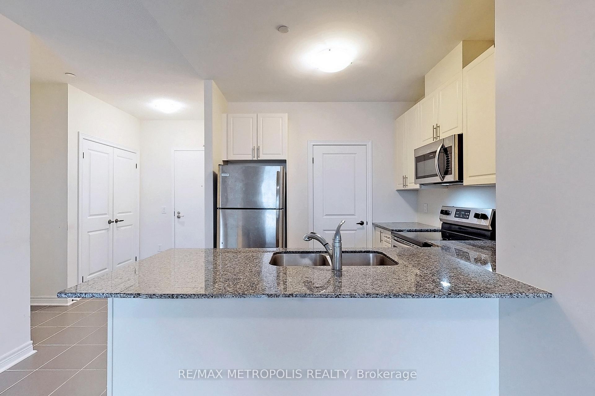 Photo 11 of Unit 732, 7325 Markham Road, Markham, Cedarwood — HOMEH