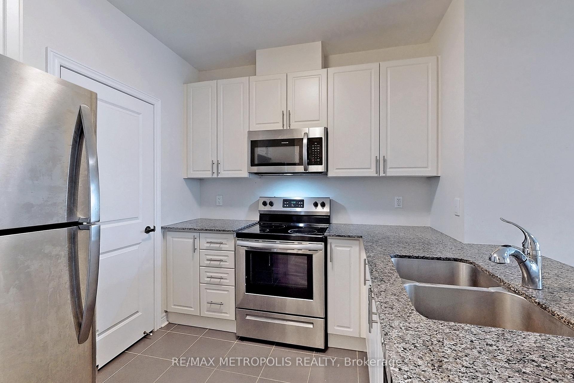 Photo 15 of Unit 732, 7325 Markham Road, Markham, Cedarwood — HOMEH