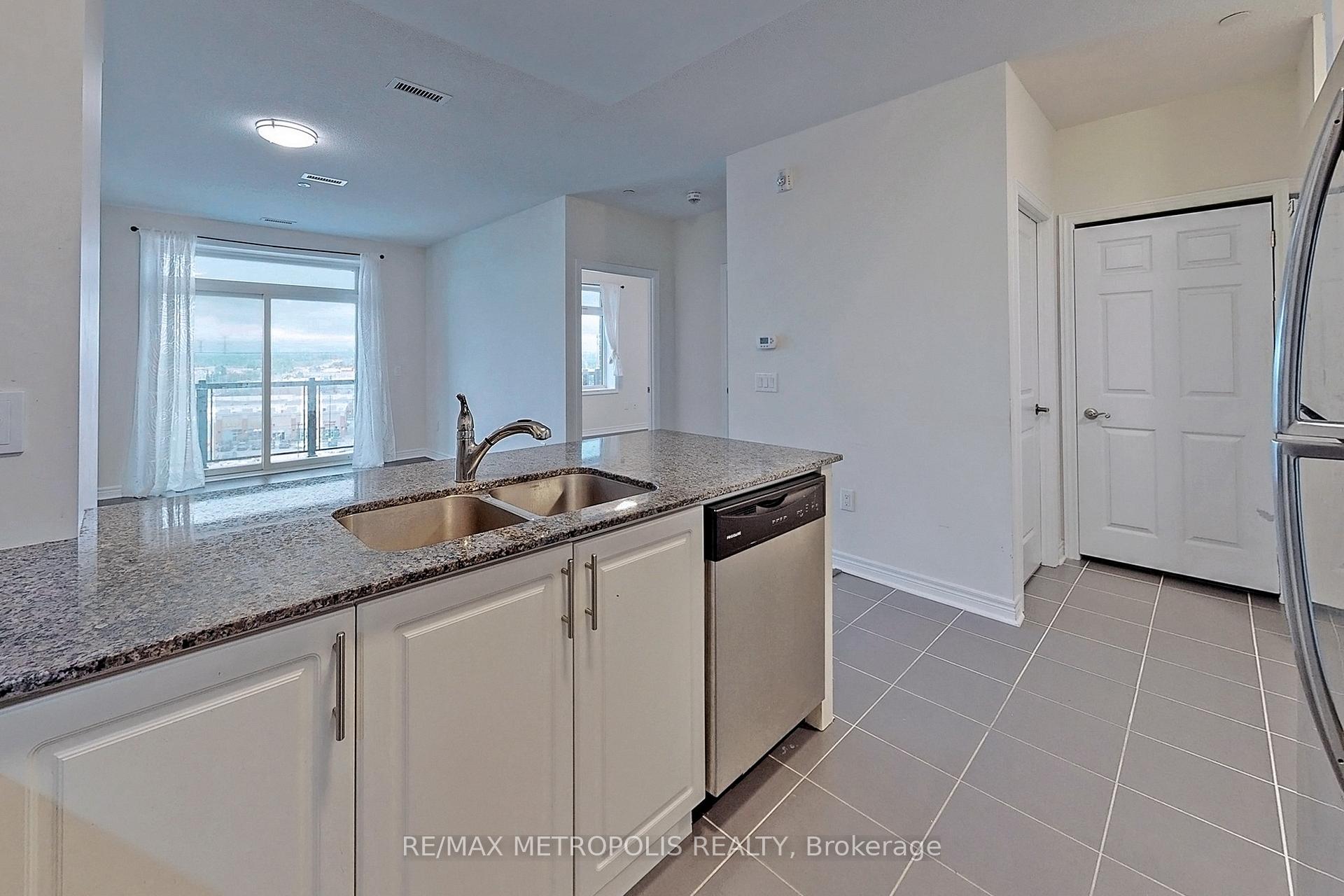 Photo 17 of Unit 732, 7325 Markham Road, Markham, Cedarwood — HOMEH