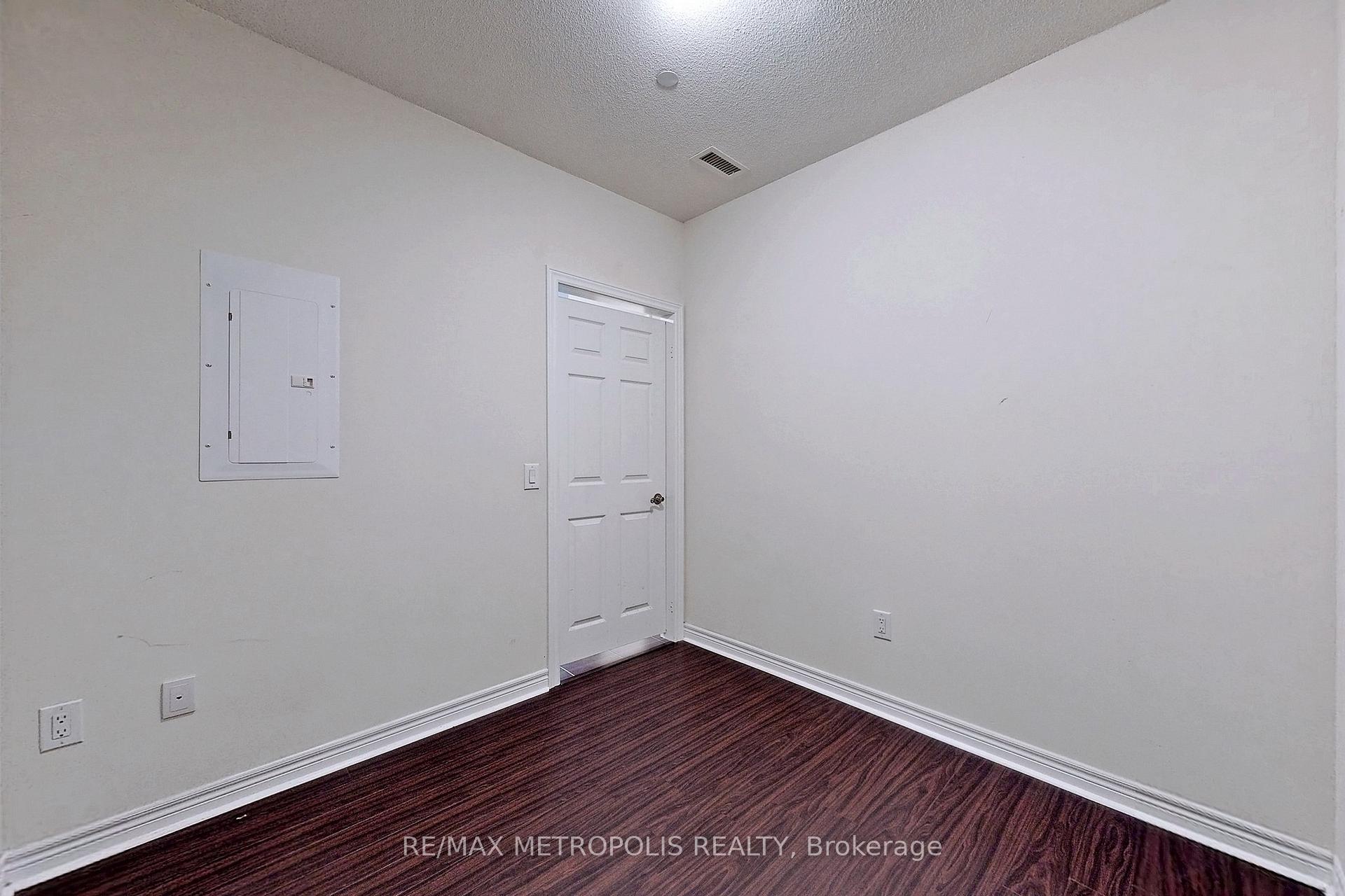 Photo 25 of Unit 732, 7325 Markham Road, Markham, Cedarwood — HOMEH