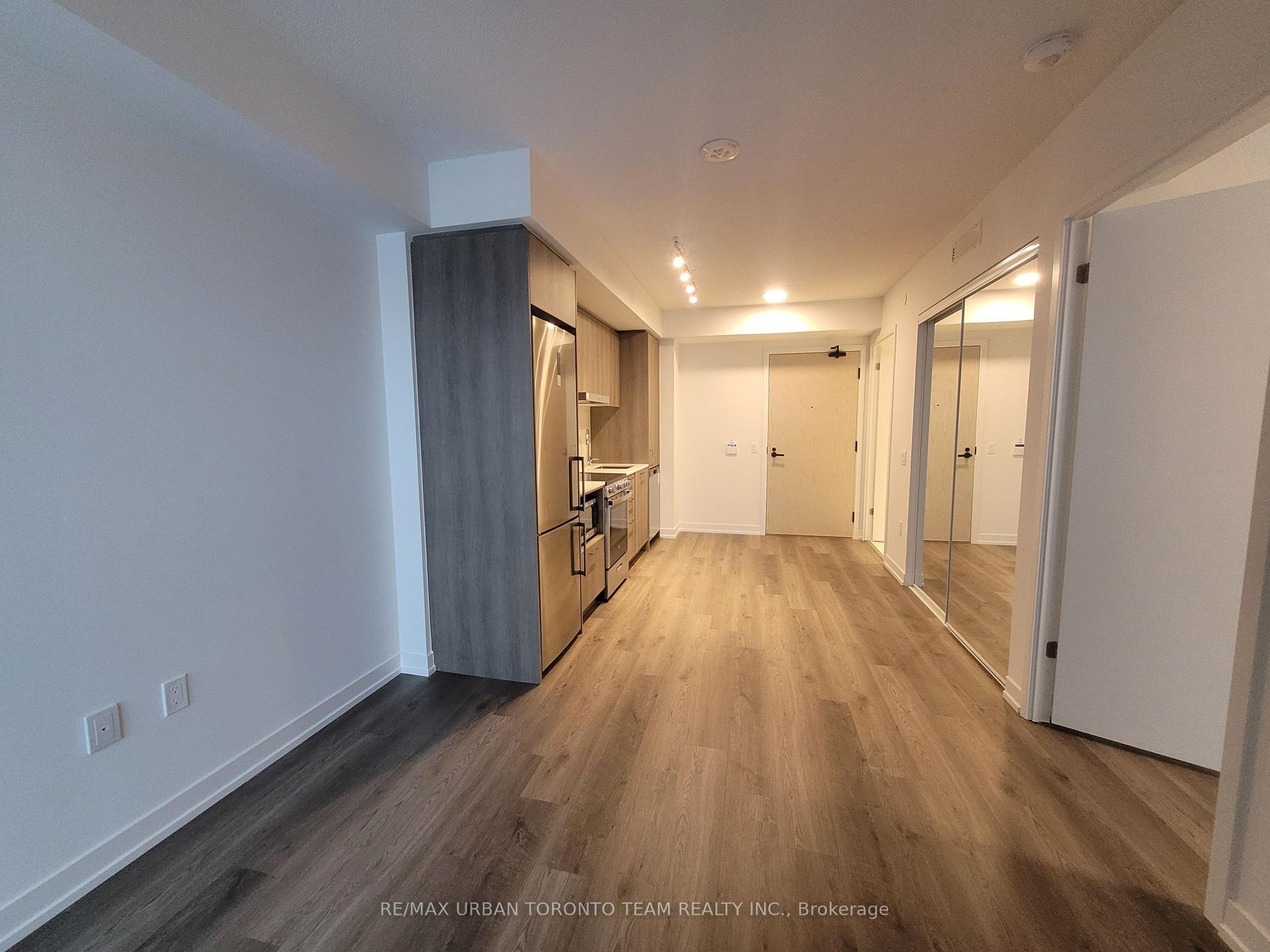 Photo 6 of Unit 2605, 195 Commerce Street, Vaughan, Vaughan Corporate Centre — HOMEH