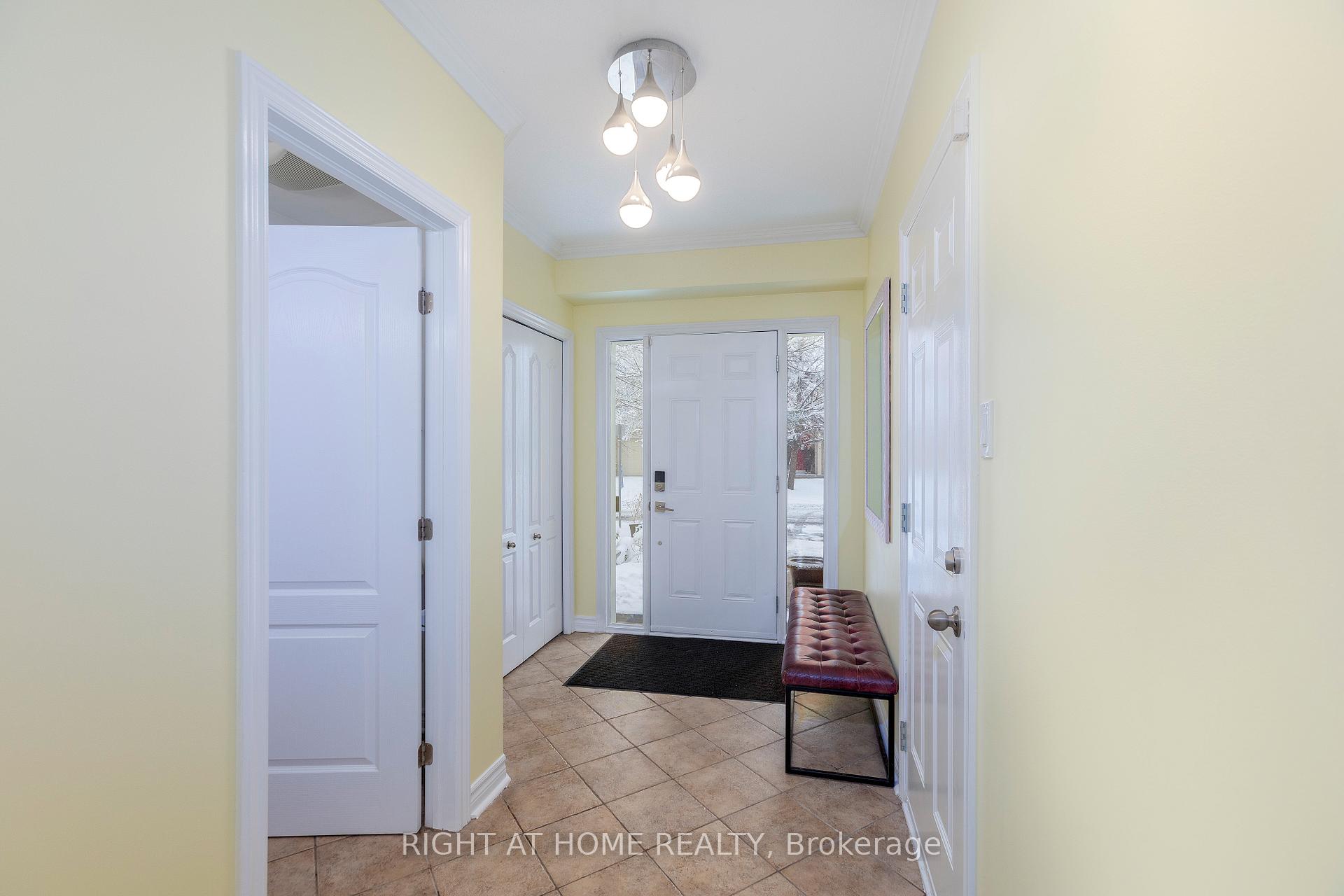 Photo 3 of 244 Tewsley Drive, Ottawa, Riverside South/Gloucester Glen — HOMEH