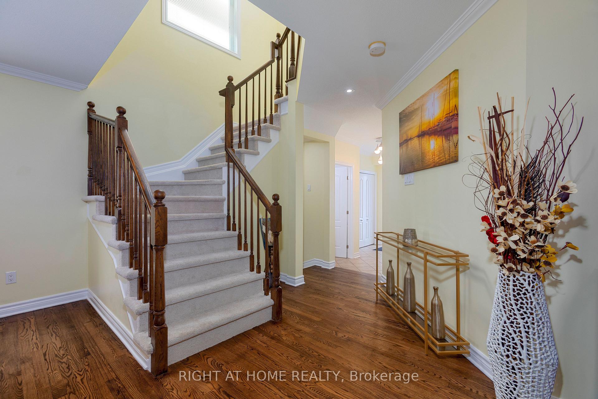 Photo 5 of 244 Tewsley Drive, Ottawa, Riverside South/Gloucester Glen — HOMEH