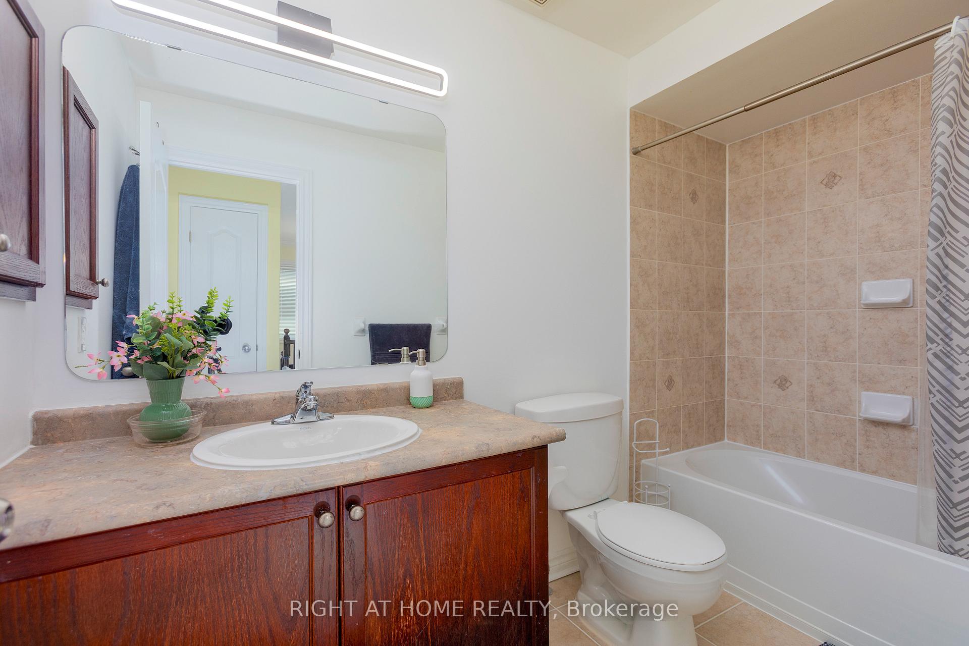 Photo 24 of 244 Tewsley Drive, Ottawa, Riverside South/Gloucester Glen — HOMEH