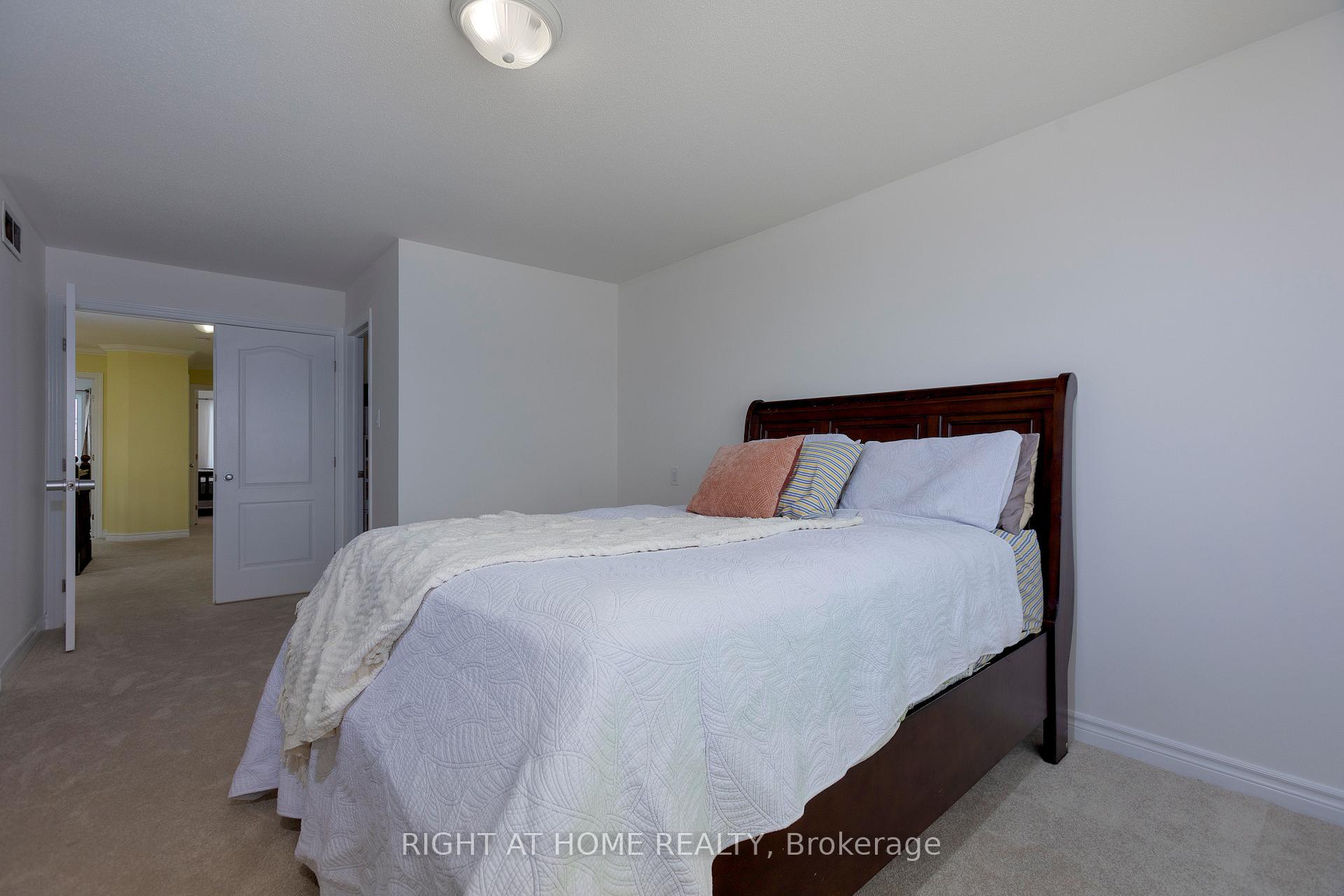 Photo 29 of 244 Tewsley Drive, Ottawa, Riverside South/Gloucester Glen — HOMEH