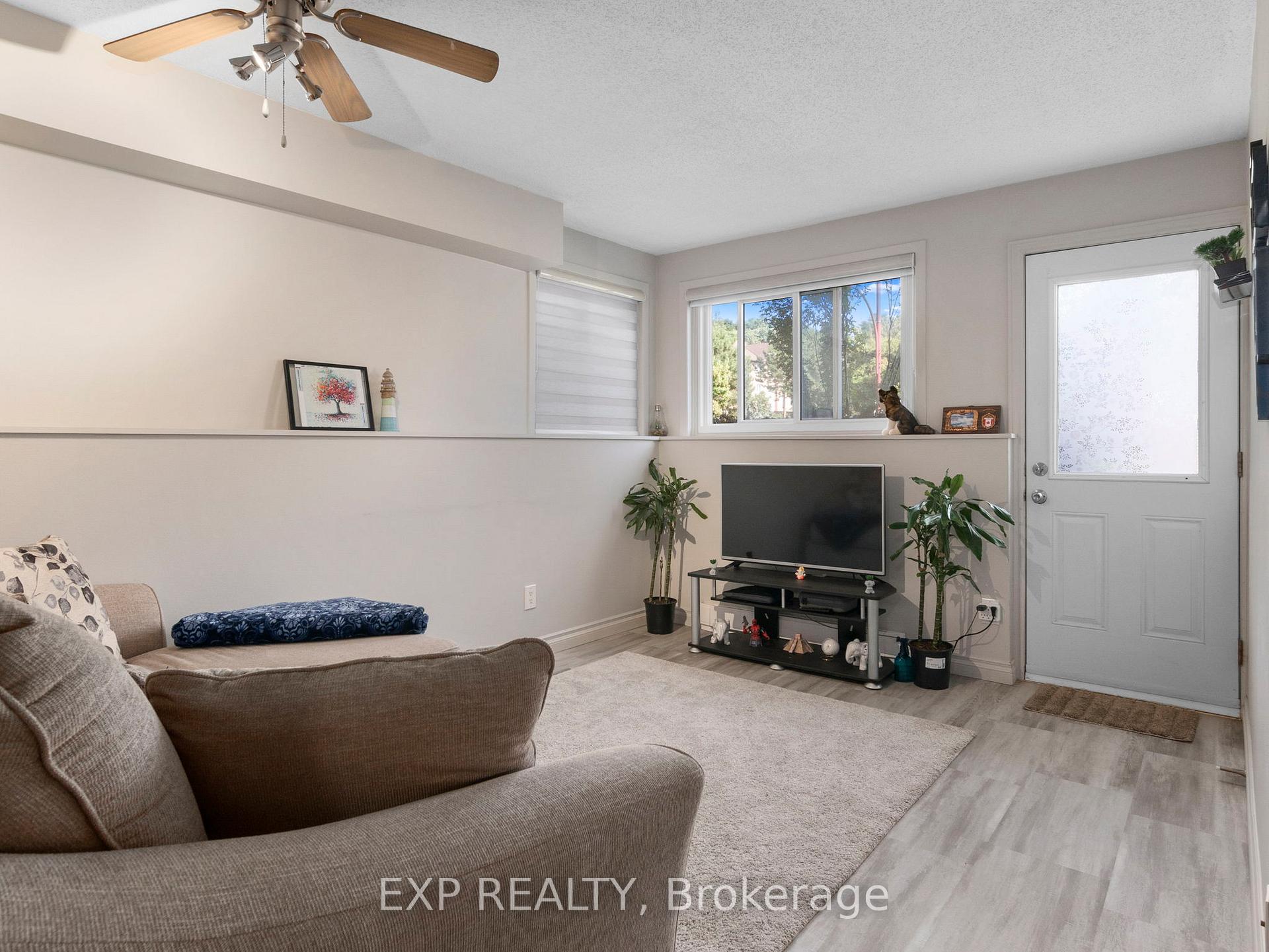 Photo 3 of Unit 109, 345 Centrum Boulevard, Ottawa, Bilberry Creek/Queenswood Heights — HOMEH