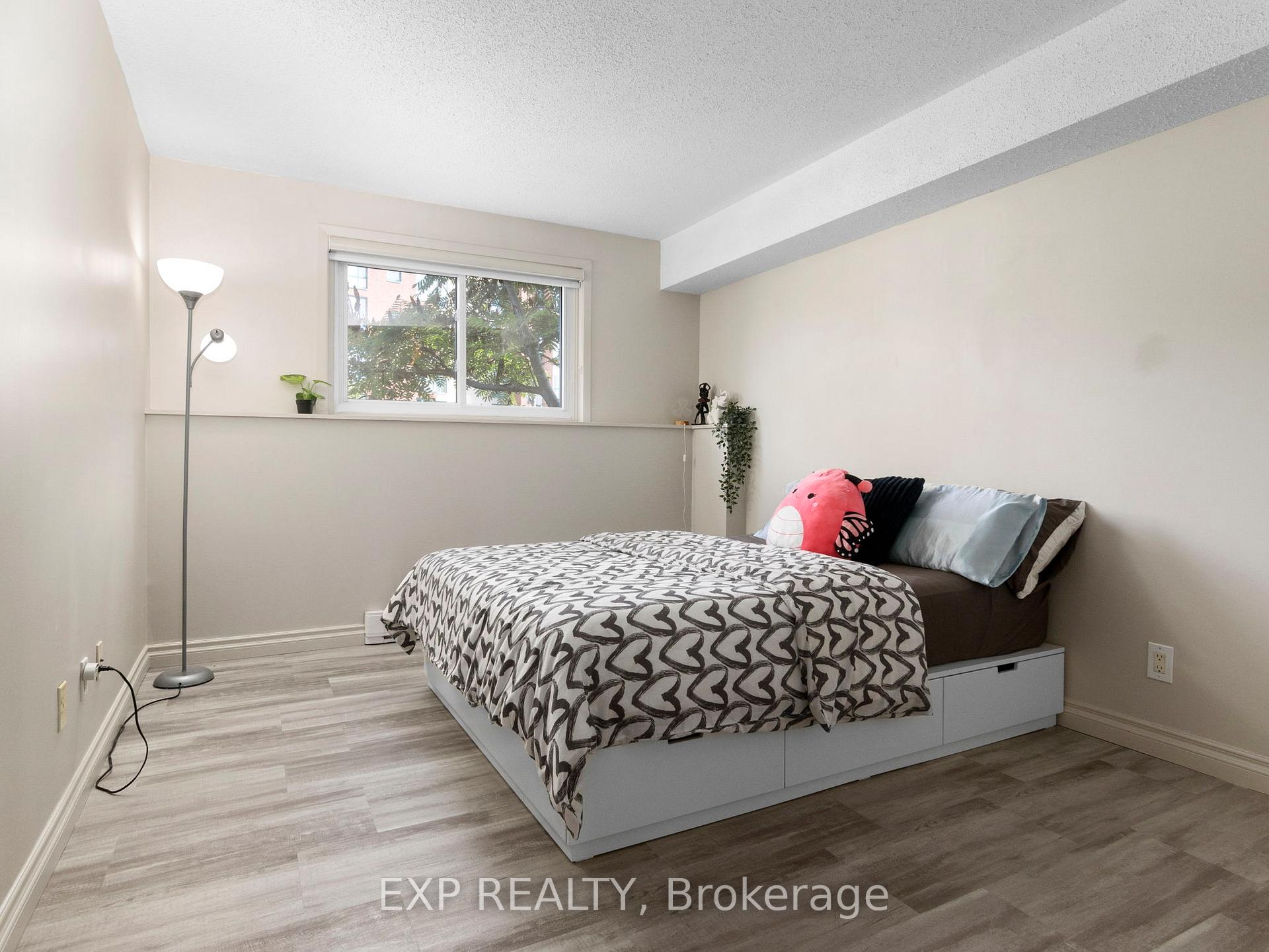 Photo 10 of Unit 109, 345 Centrum Boulevard, Ottawa, Bilberry Creek/Queenswood Heights — HOMEH