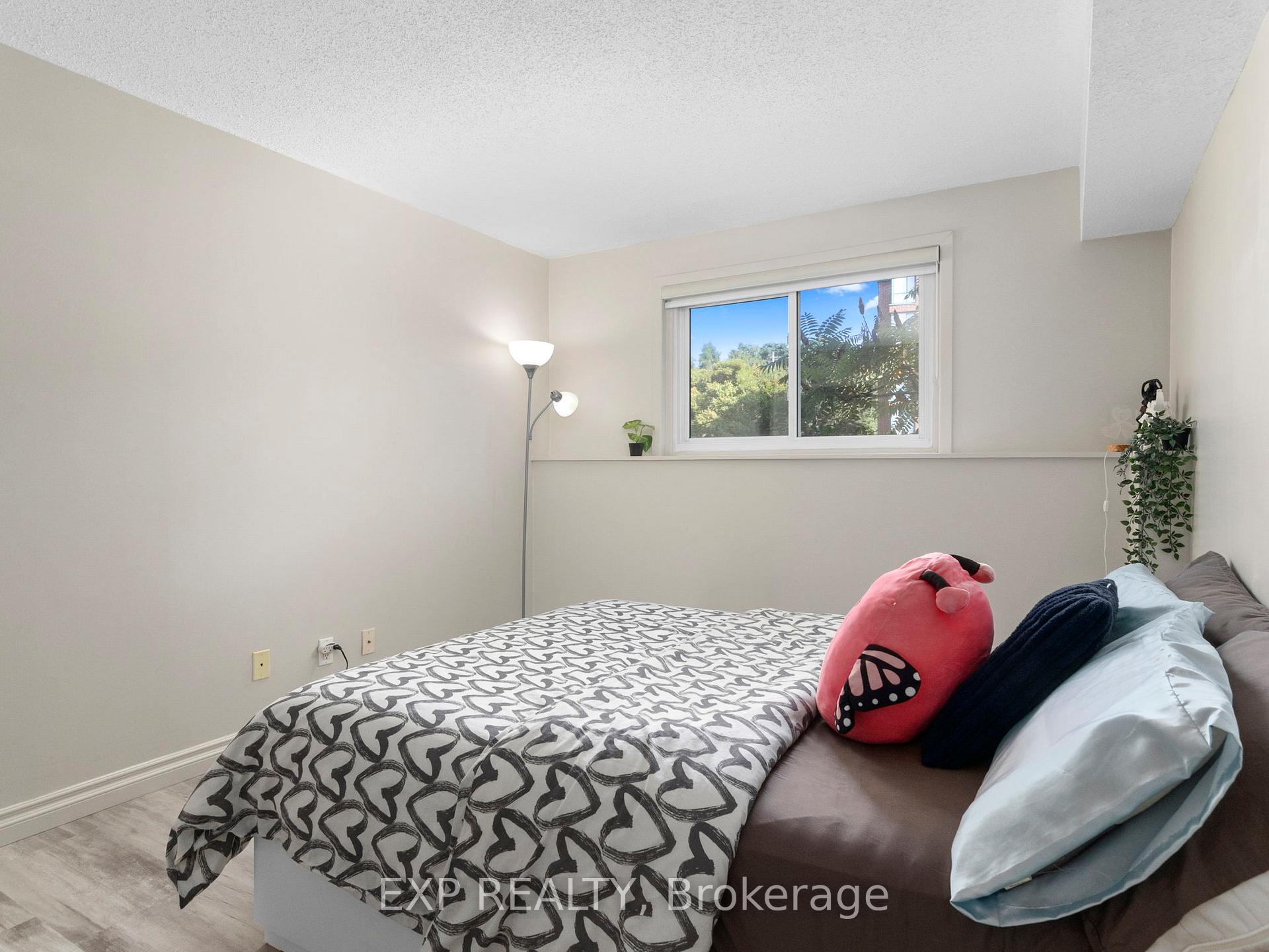 Photo 11 of Unit 109, 345 Centrum Boulevard, Ottawa, Bilberry Creek/Queenswood Heights — HOMEH