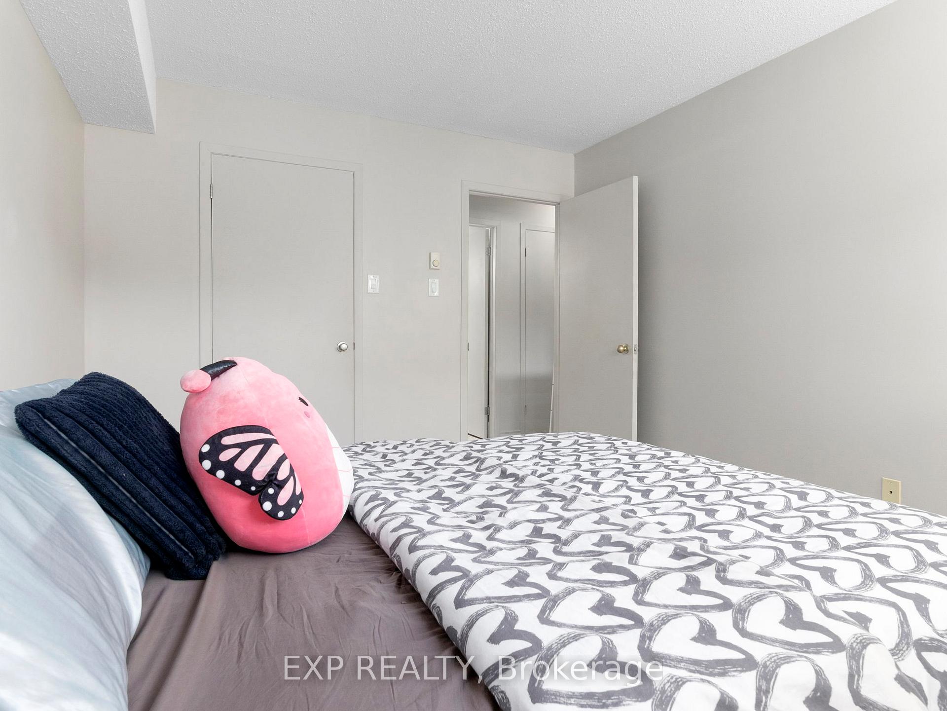 Photo 12 of Unit 109, 345 Centrum Boulevard, Ottawa, Bilberry Creek/Queenswood Heights — HOMEH