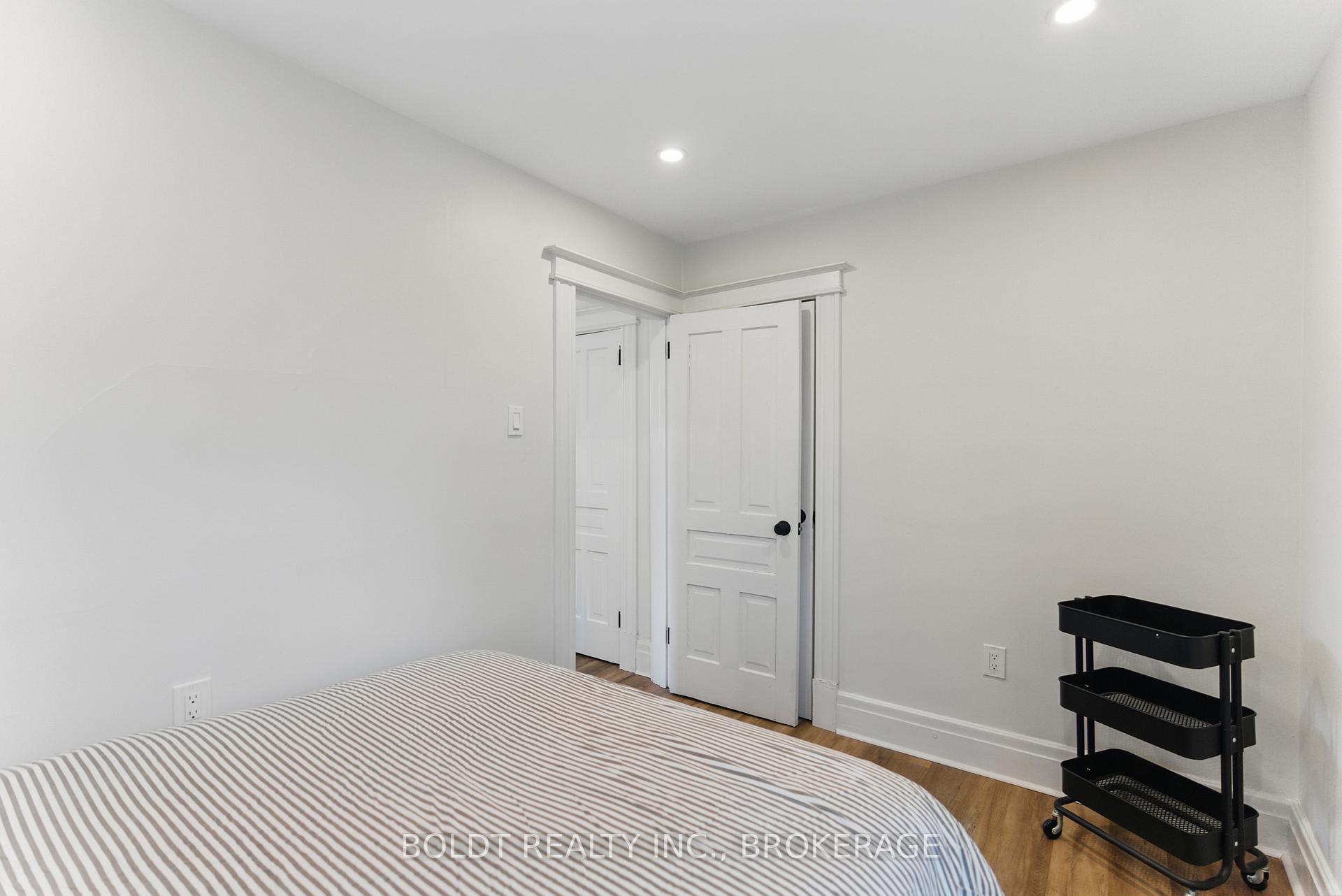 Photo 18 of 171 Lake Street, St. Catharines, Downtown — HOMEH