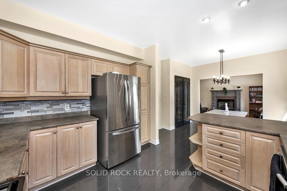 Photo 12 of 9 Eliza Crescent, Ottawa, Stittsville (South) — HOMEH