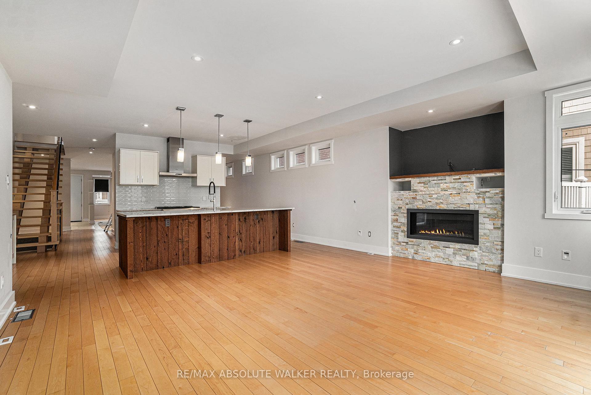 Photo 11 of 283 Kirchoffer Avenue, Ottawa, Westboro West — HOMEH
