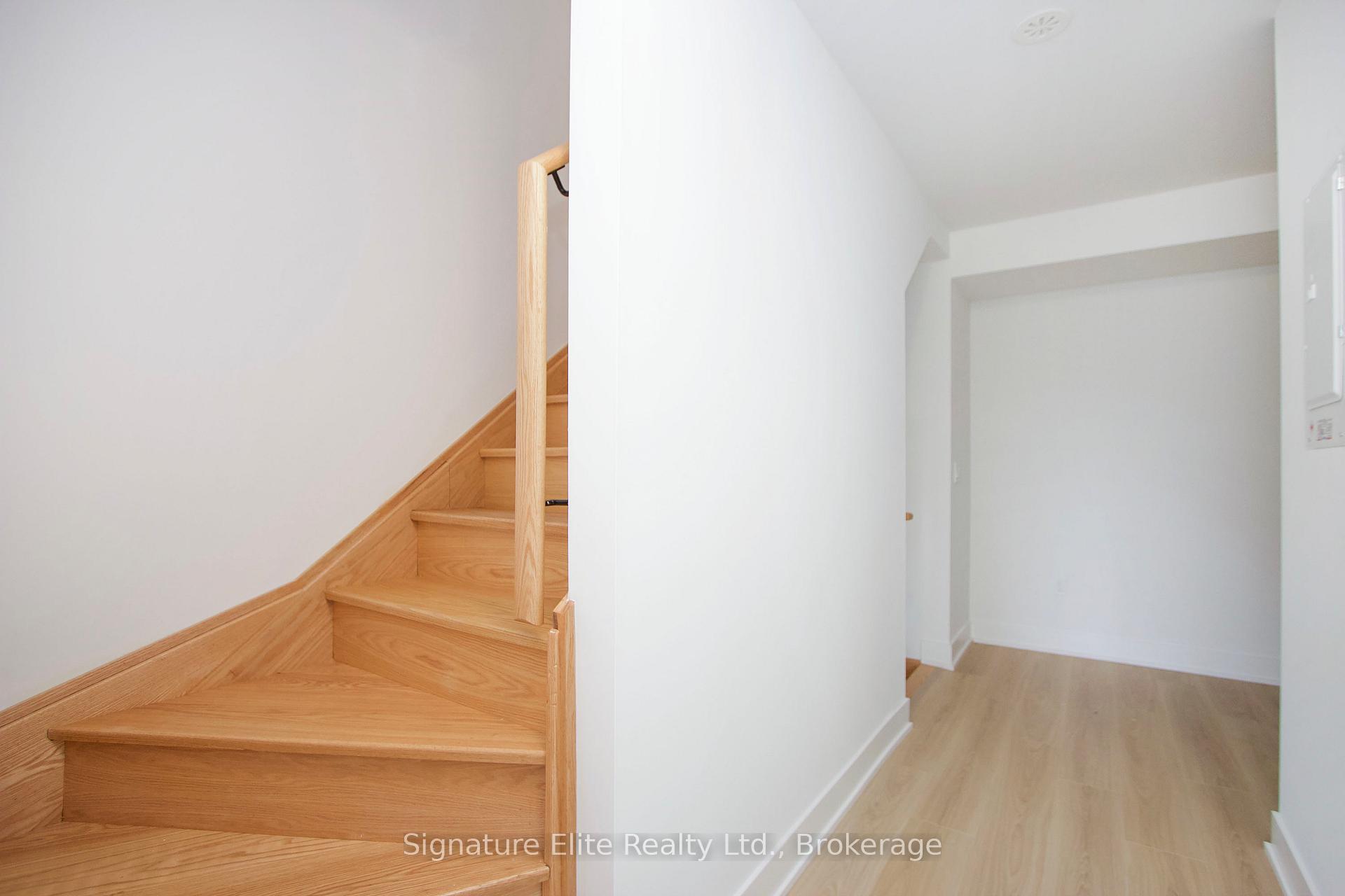 Photo 16 of 22 Alpine Symphony Path, Oshawa, Windfields — HOMEH