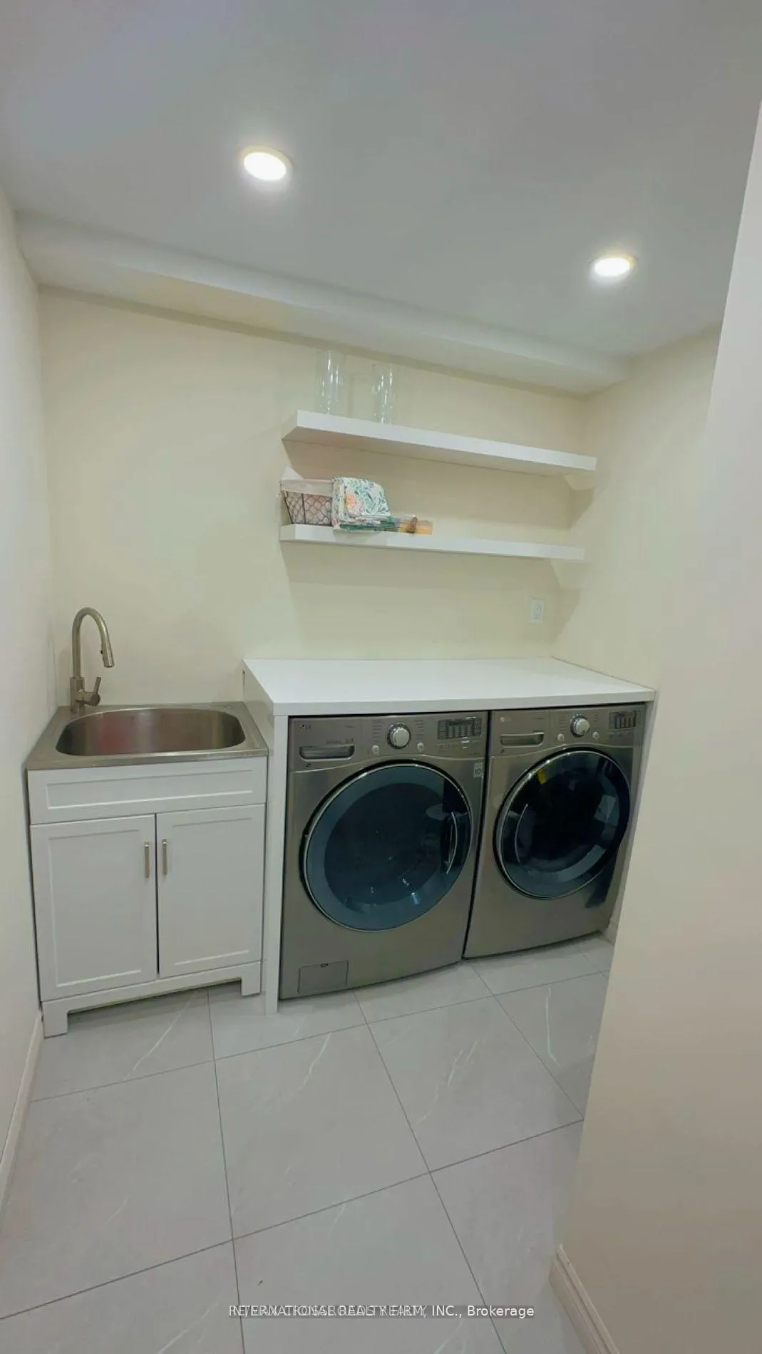 Photo 14 of Unit 22, 221 Ormond Drive, Oshawa, Samac — HOMEH