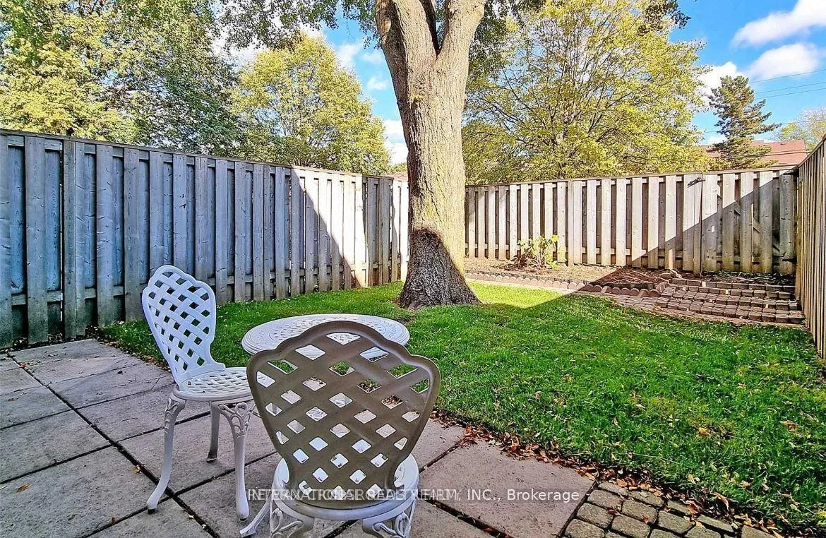 Photo 16 of Unit 22, 221 Ormond Drive, Oshawa, Samac — HOMEH